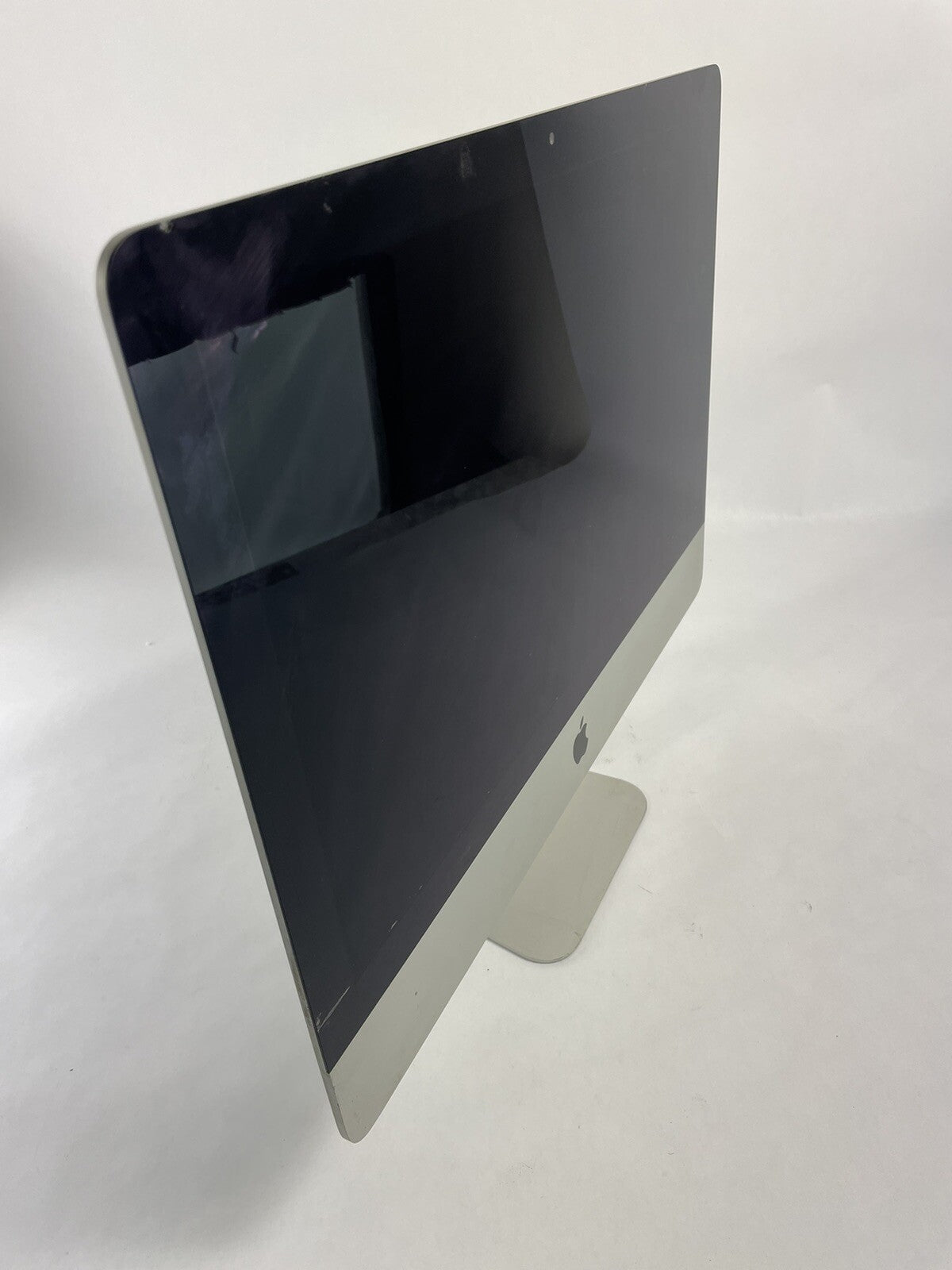Apple iMac A1418 2.7 GHZ Core i5 21.5" - FOR PARTS OR REPAIR