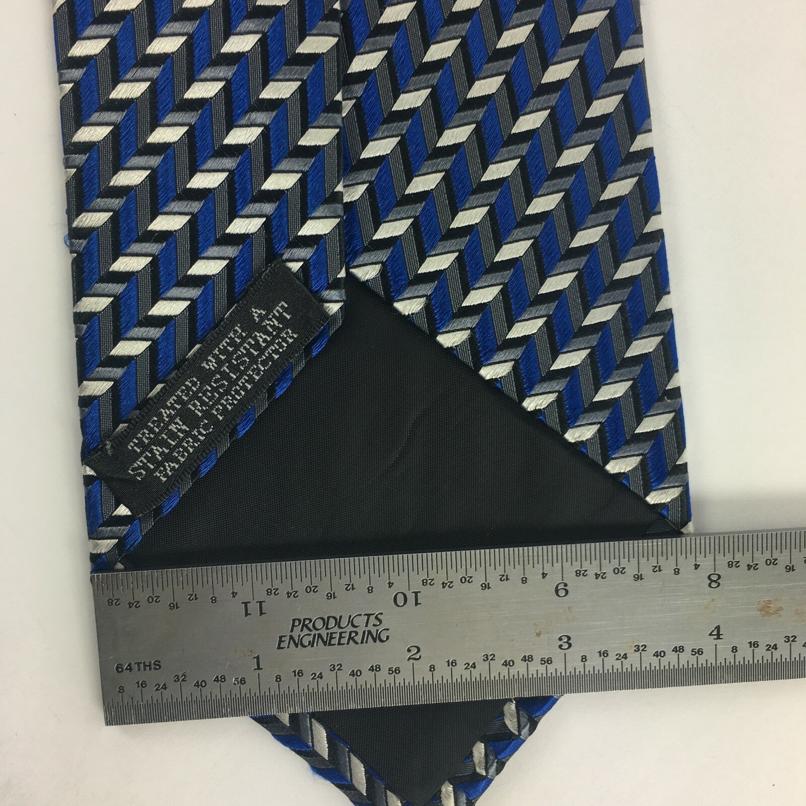 Genuine Geoffrey Beene Long Handmade Stylish Formal/Casual Tie Multi Coloured