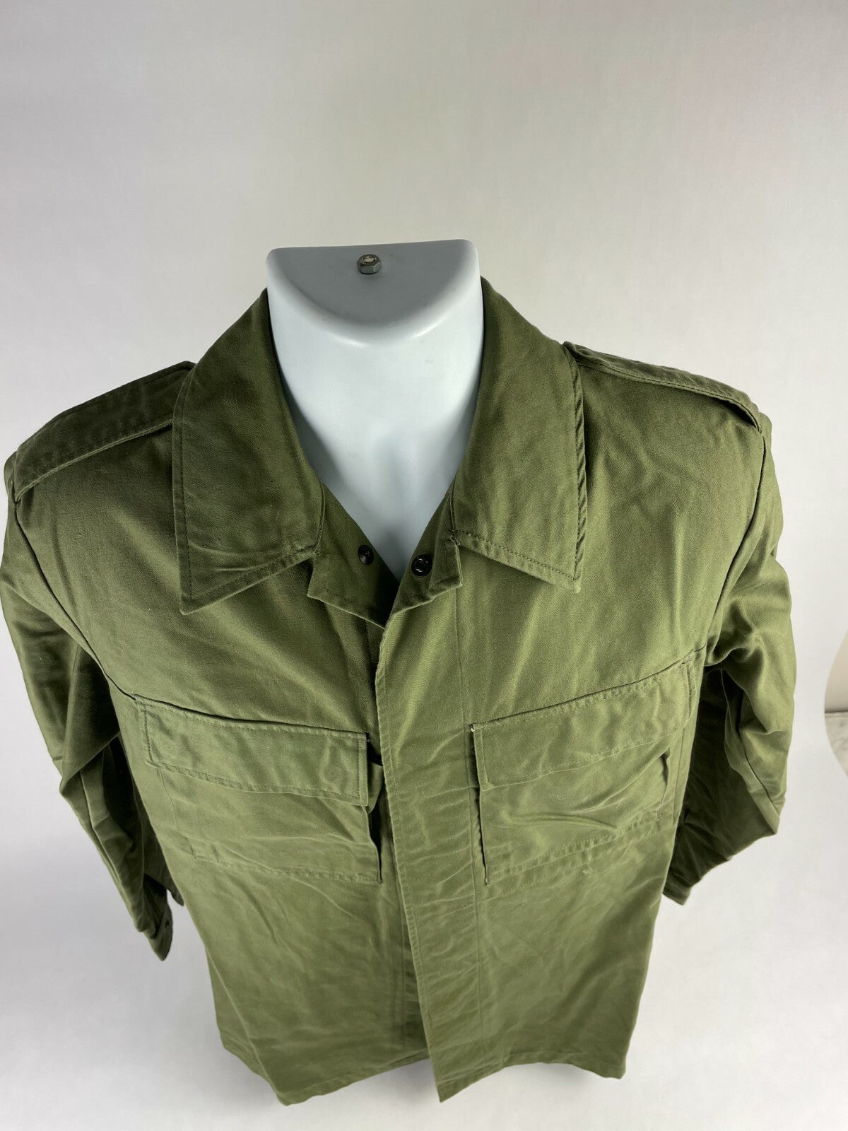 KL Uniform / Battle Dress Small Regular Waist 24 Sleeve 25 Shoulder 18 L4