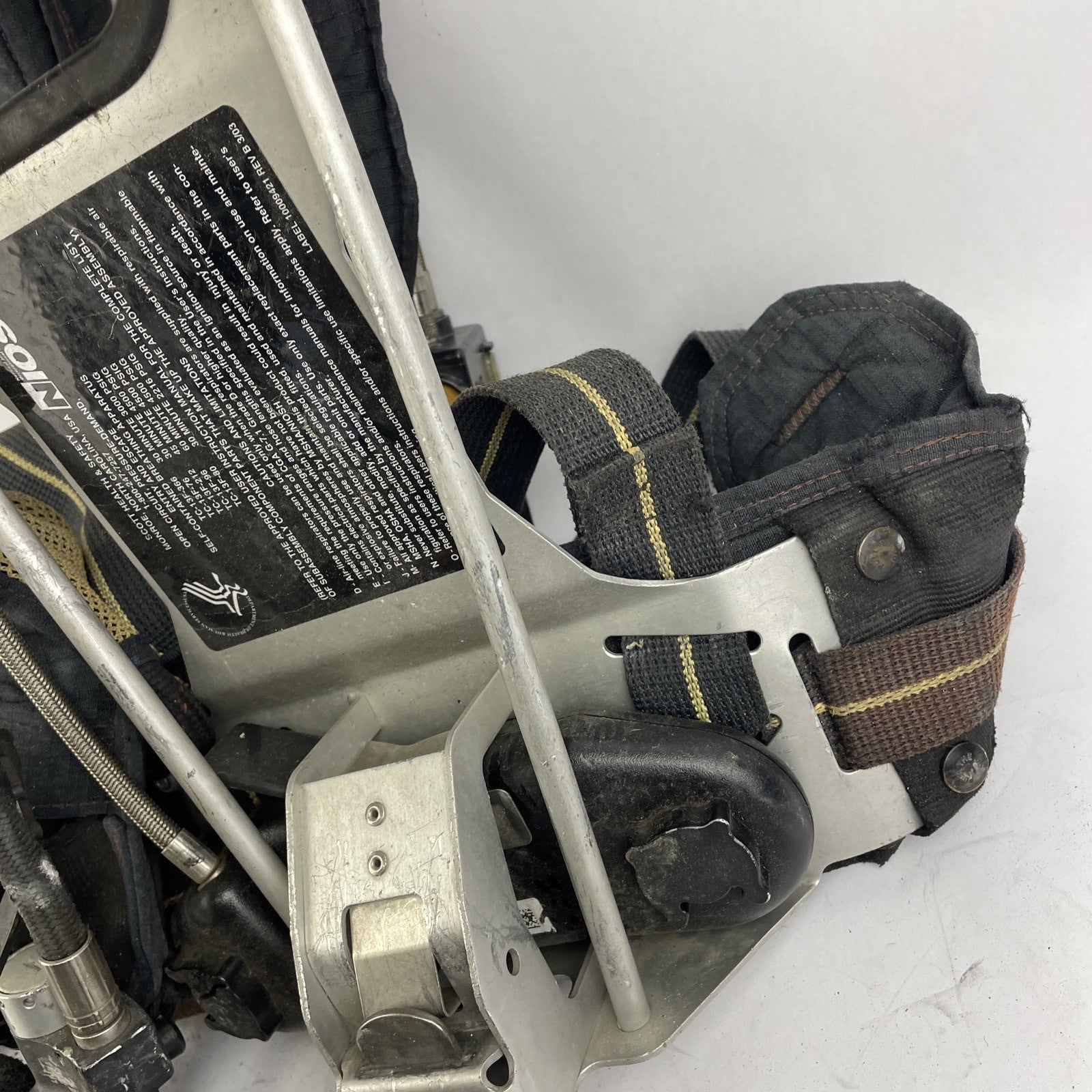 SCOTT SAFETY 4.5 4500 SCBA Air Pack Harness EZ-Flow Air Pak Plus with Sensor N