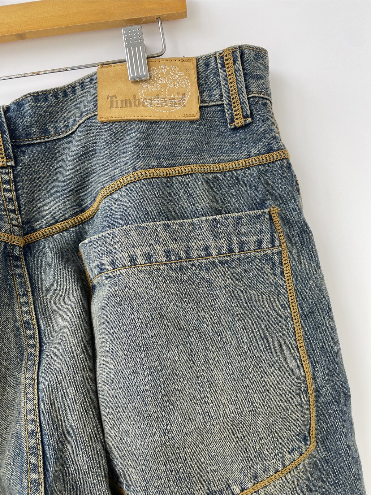 Timberland Denim Jeans Mens Size 38 X 32 Straight Leg Baggy Embroidered