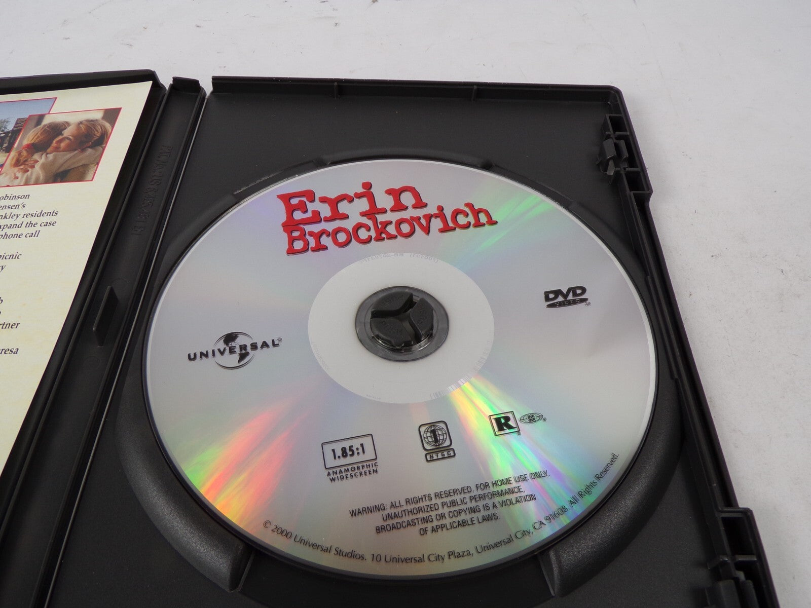 "A Triumph!" Julia Roberts Is Erin BrockovichBased On A True Story DVD Movies