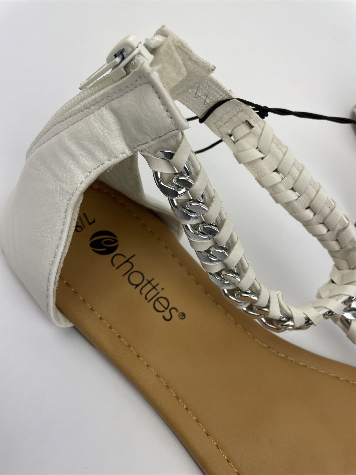 NWT Chatties Womens Sandals With White Silver Metal Straps Zipper Heel size 7/8