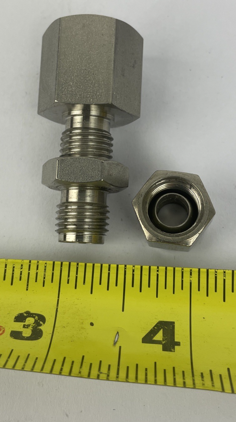 2 x Swagelok SS-400-71-2 SST Fitting, Female Bulkhead- LOOK