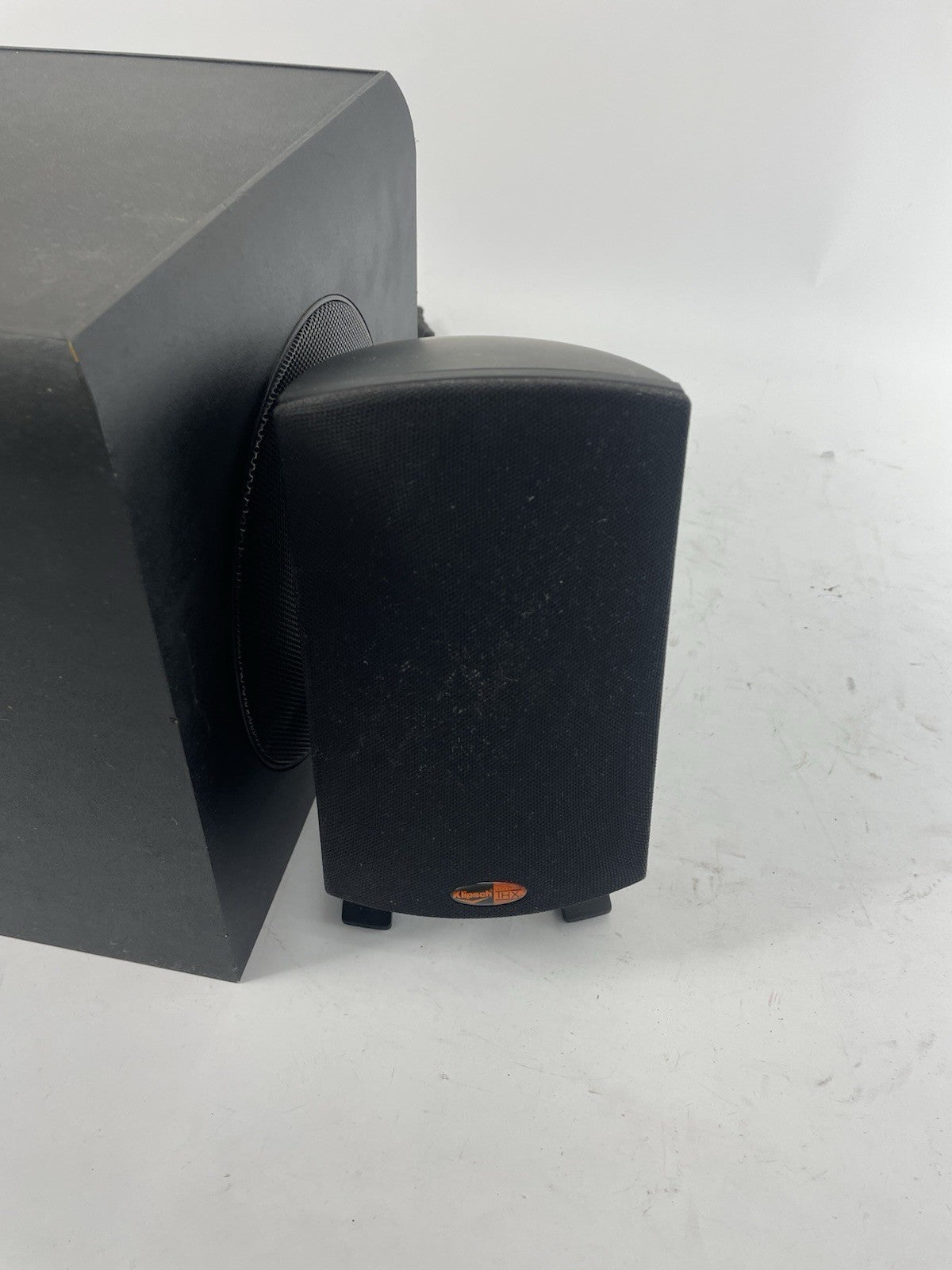 Klipsch ProMedia 2.1 THX – Multimedia Speakers with Subwoofer