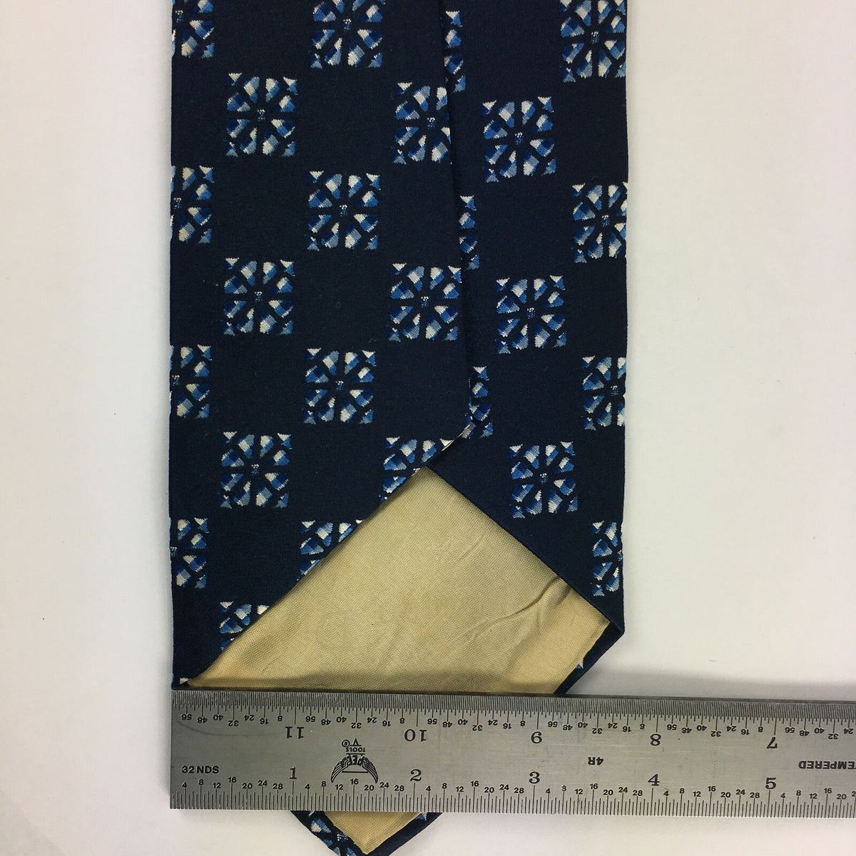 Genuine Palais Royal 100% Silk Handmade Stylish Formal/Casual Tie Multi Coloured