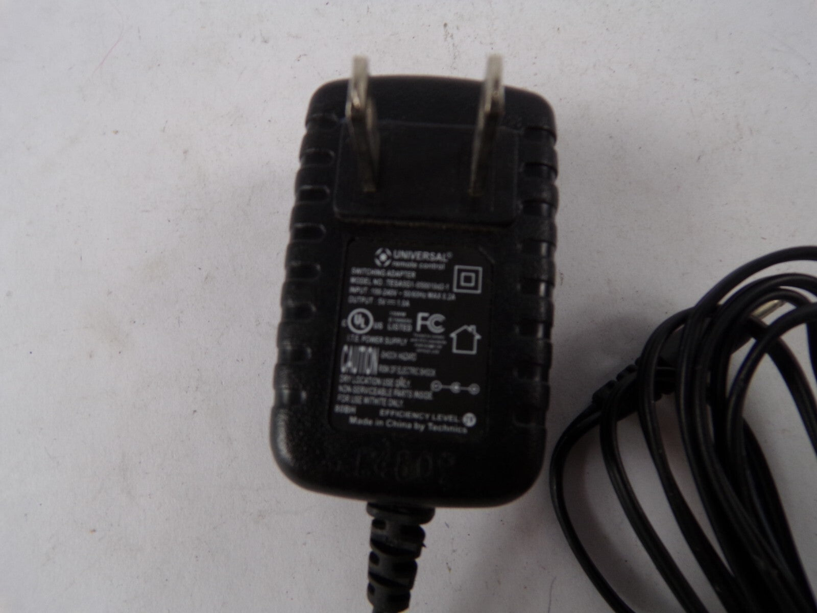 Genuine Universal Output 5 V 1 A Power Supply Adapter A55