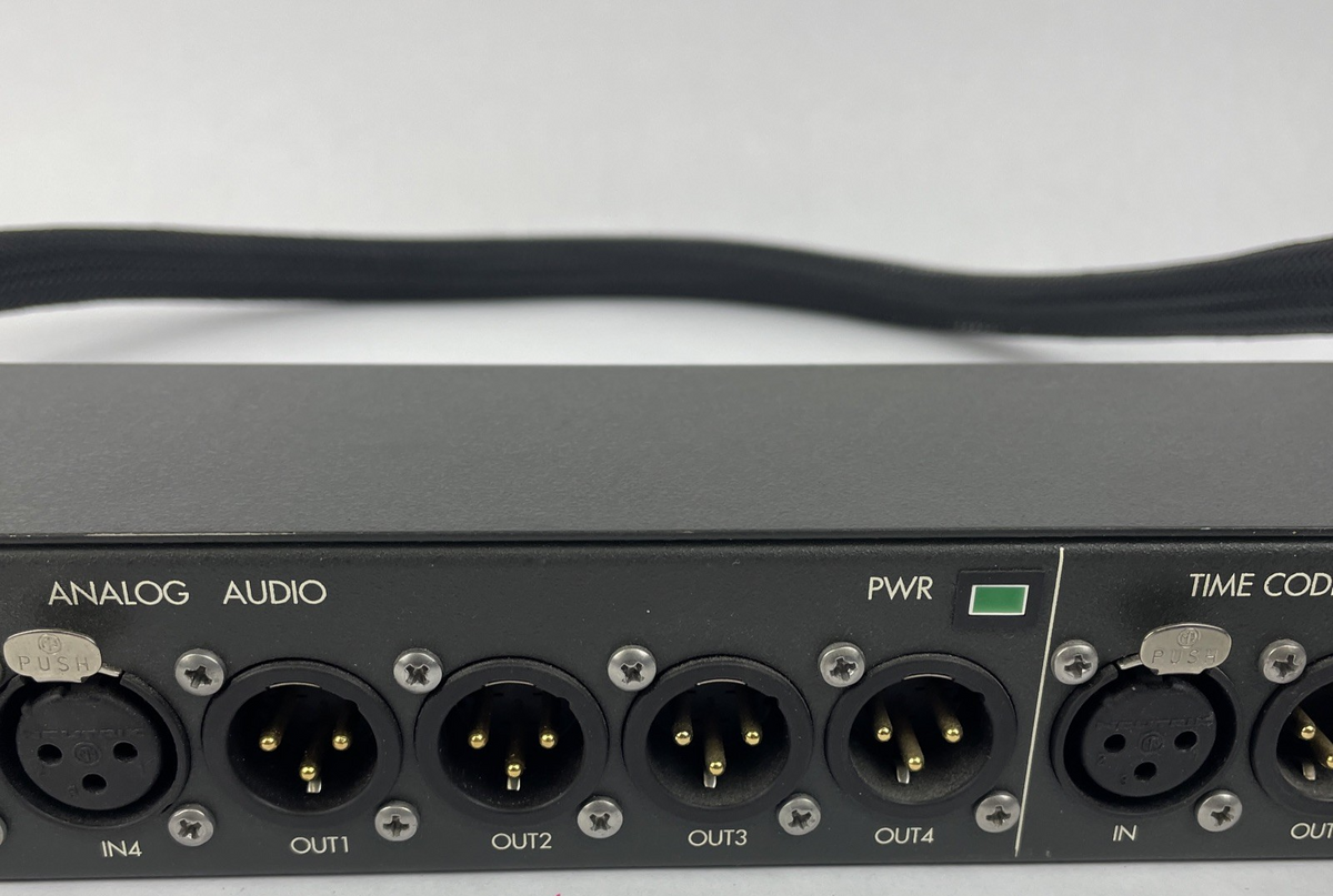 External Analog Audio Editing Breakout Box 1U Rackmount 3 Pin XLR