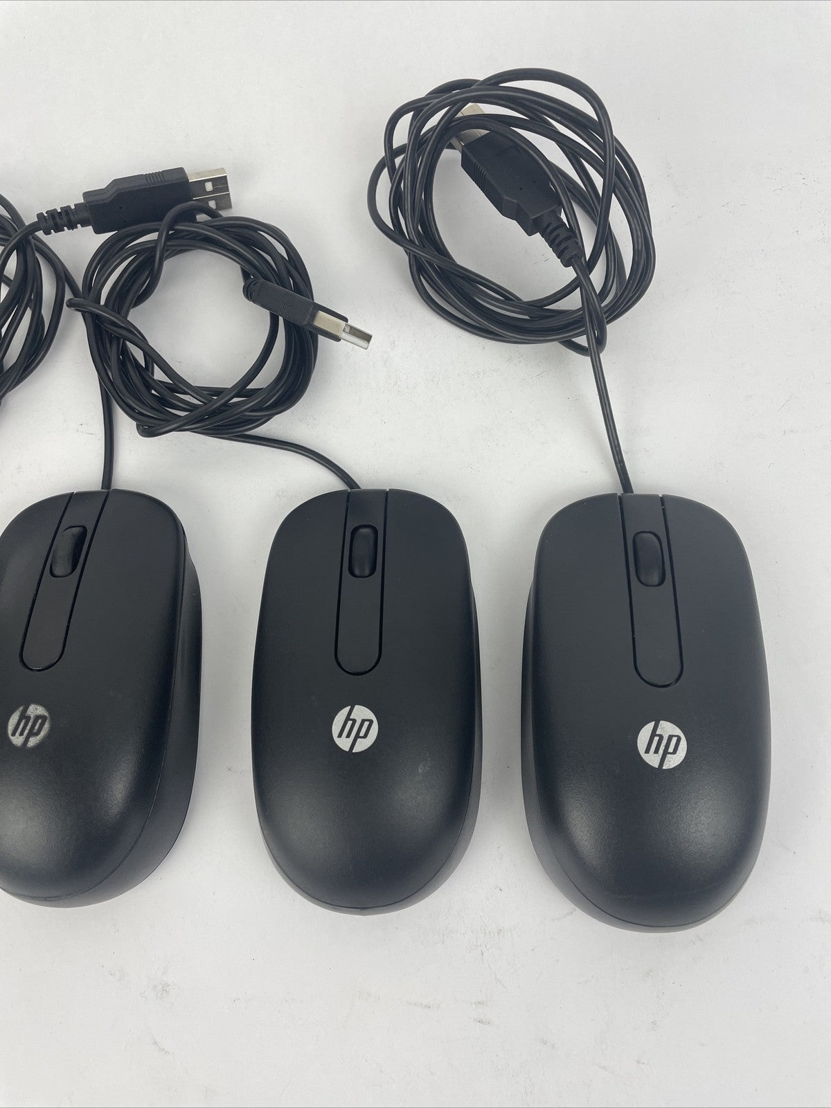 Lot of 4 HP Wired USB Optical Mouse Black 3 x Model MOFYUO and 1 x SM2022 - VGC