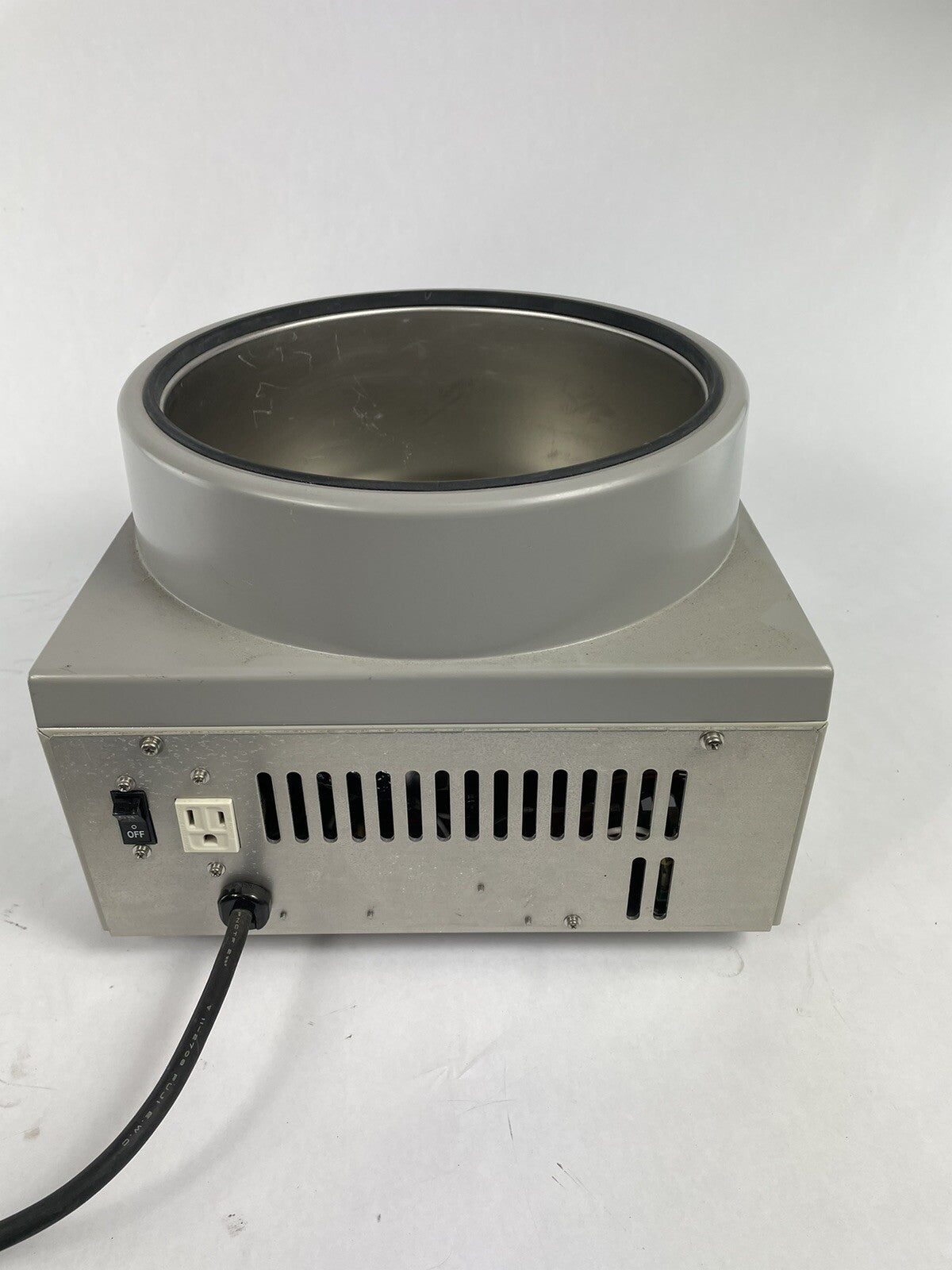 Yamato Scientific BM-400 115V Digital Water Bath  7 Liter Capacity