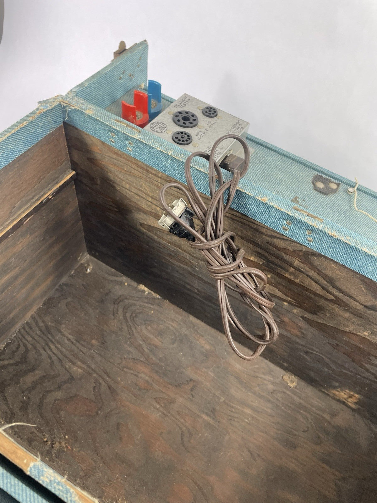 Vintage Westinghouse Tube TV Radio Service Repairman Toolbox Carrying Case