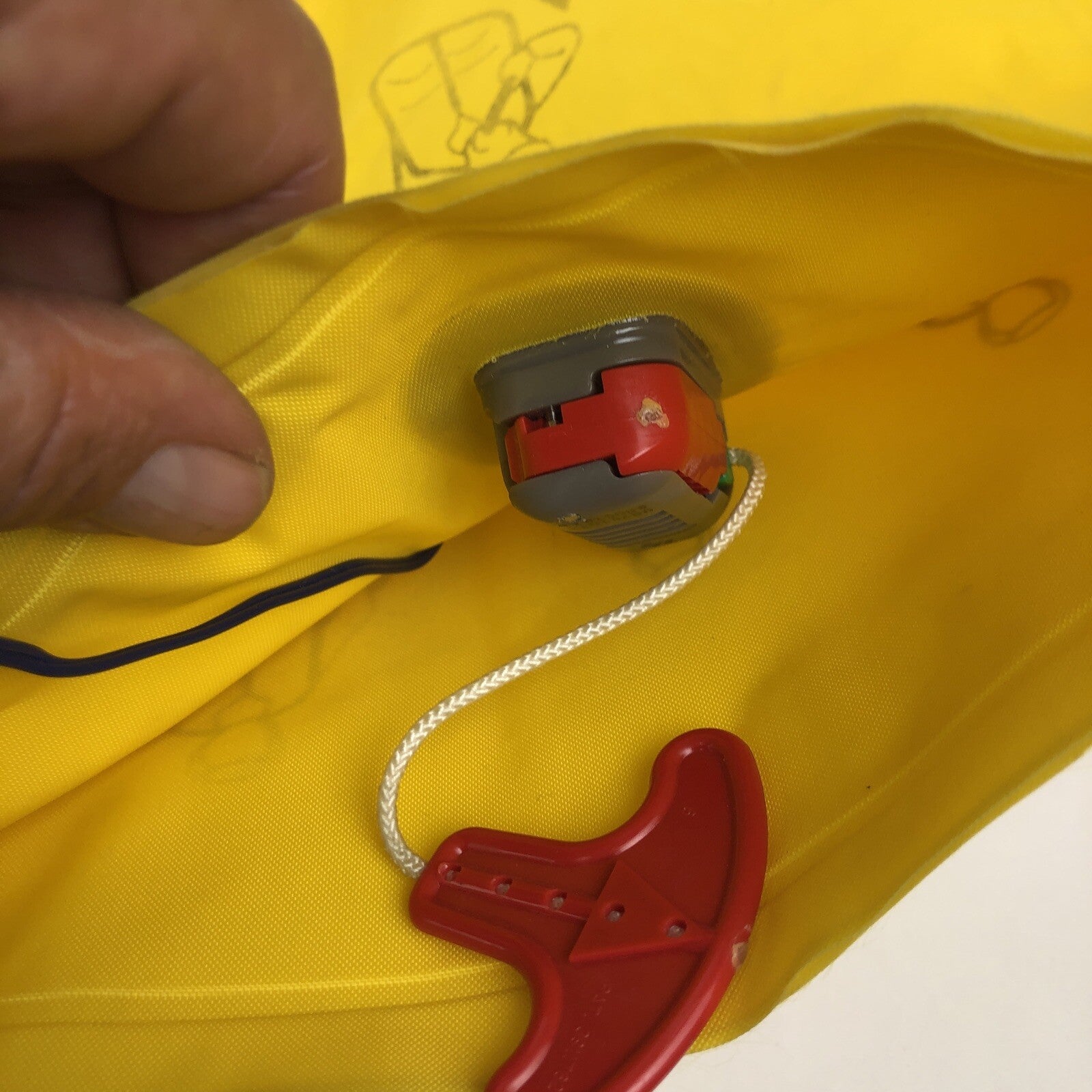 Life Preserver Switlik Parachute Co. Co2 or Self Inflatable Model AV-35A - LOOK
