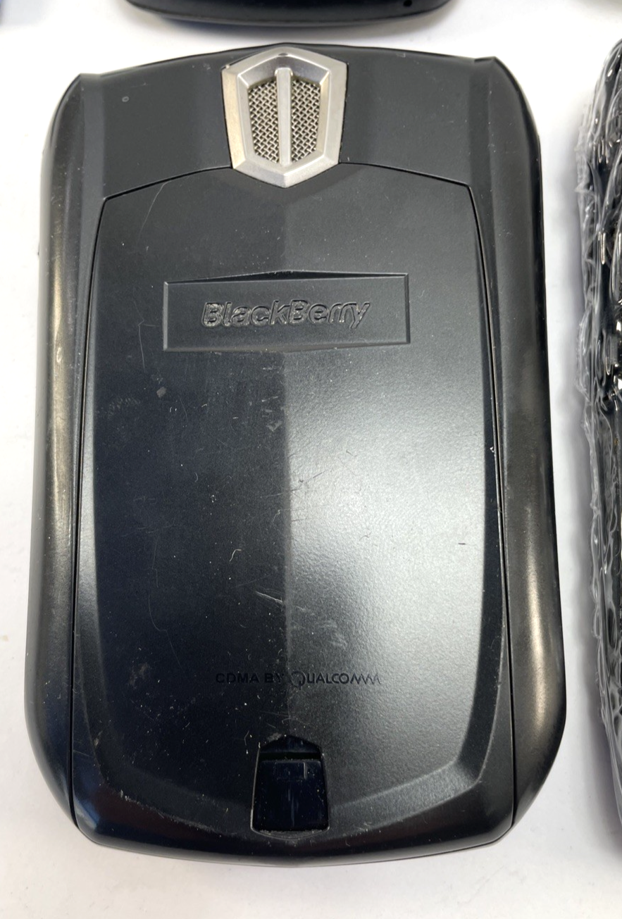Lot of 4 Blackberry Verizon CurvePhones With Batteries Untested sold as is PARTS