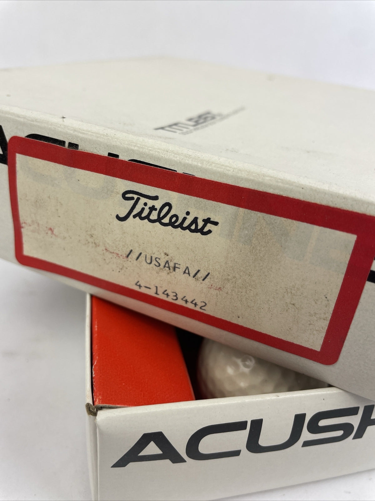 Vintage 12 Titleist by Acushnet golf balls dozen with original box collectible set
