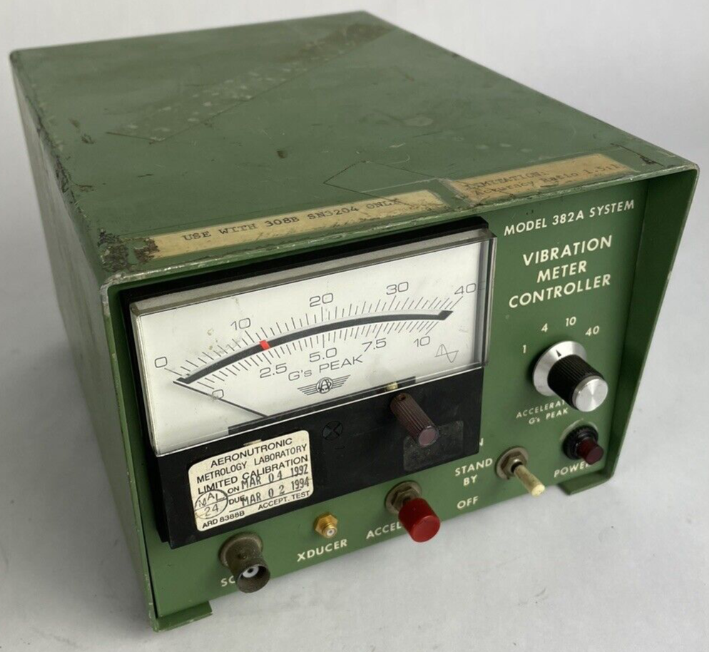 MODEL 382A SYSTEM VIBRATION METER CONTROL CONTROLLER  * 1.5 - 1 Accuracy Ratio