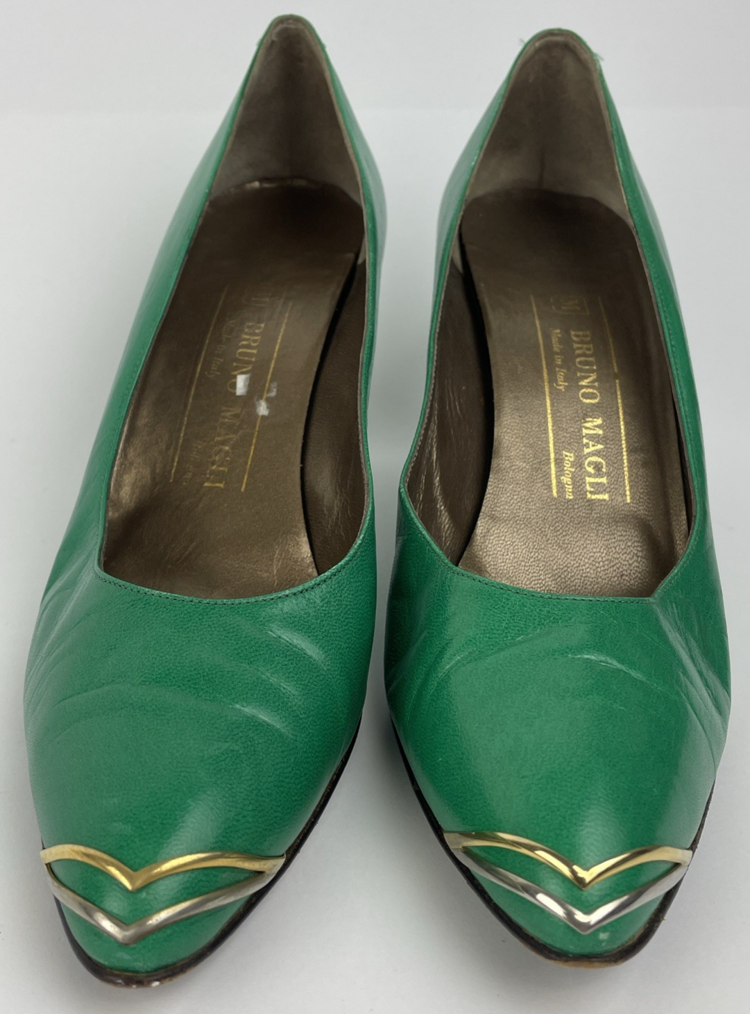 Bruno Magli Green With Gold Closed Toe Stiletto Pumps U.S. Sz 8 AA Made in Italy