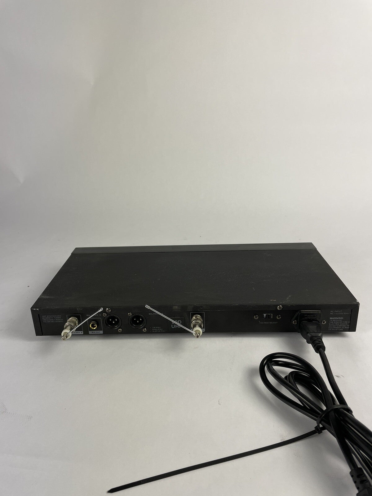 Acesonic UHF twin channel Digital Wireless Receiver UWM-8216 Karaoke Microphone 