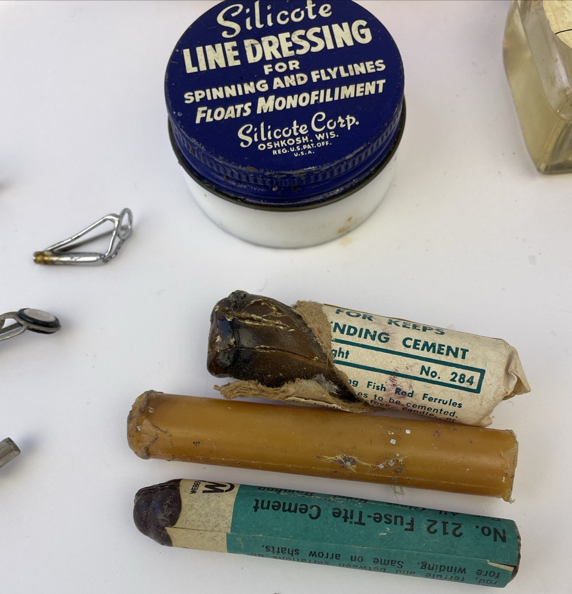 VINTAGE Fishing Lot SEARS Dry Fly Oil Silicote Line Dressing, Guide Glue, Guides