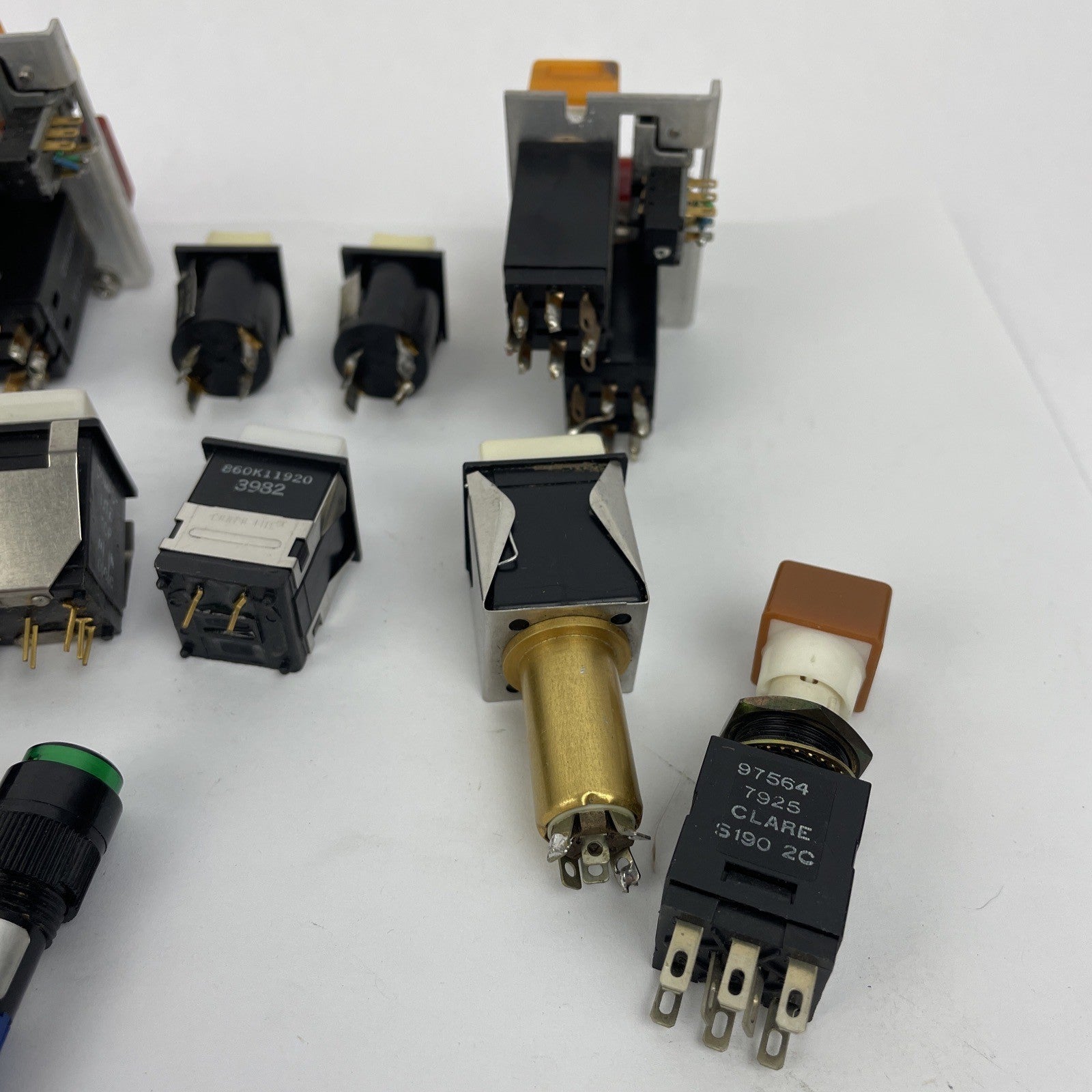 Lot of Assorted Dialco Dialight Macro-Oak Illuminated Push Button Switch - LOOK