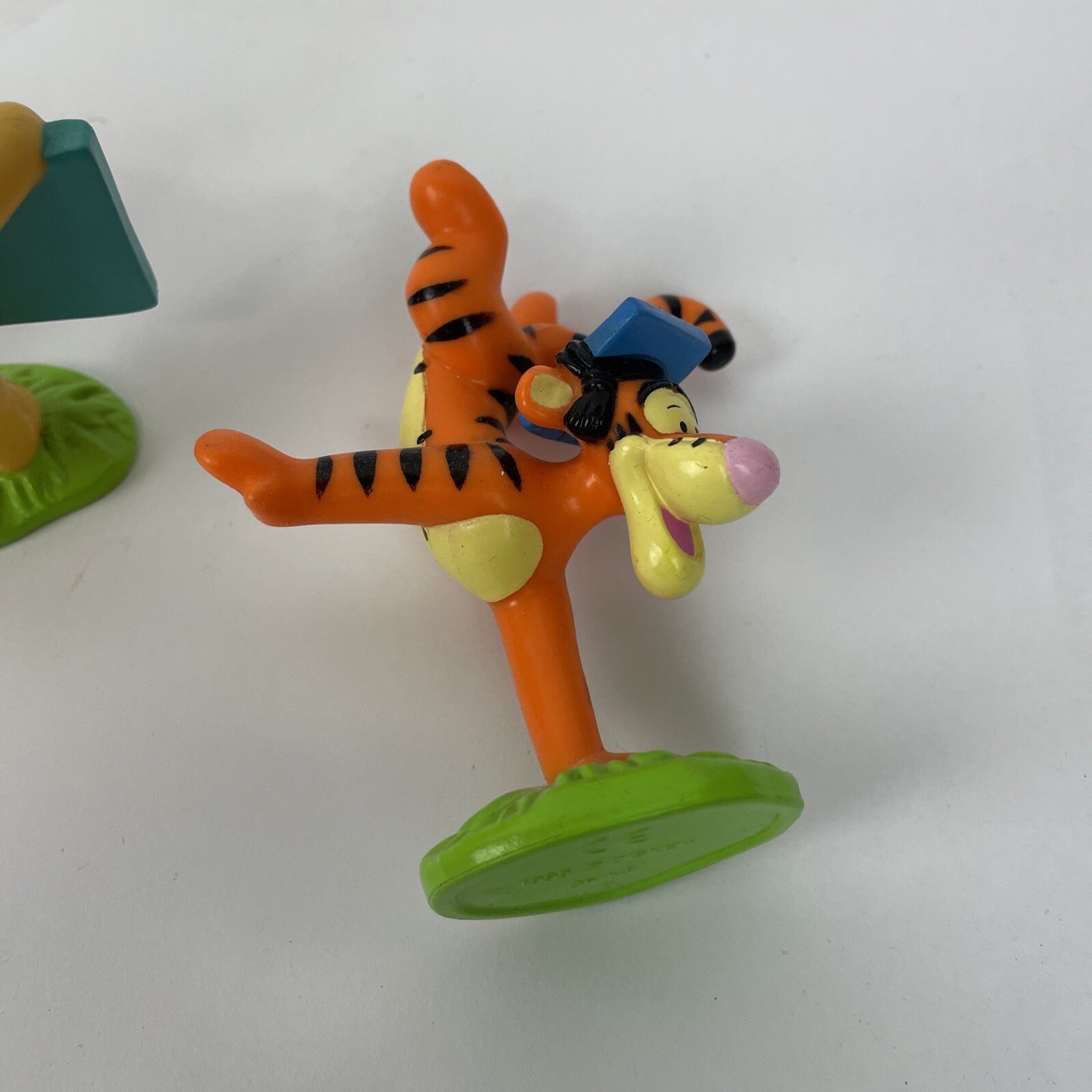 Winnie The Pooh Mini Small Figures Piglet, Tigger, Eeyore Lot Of 4 Topper