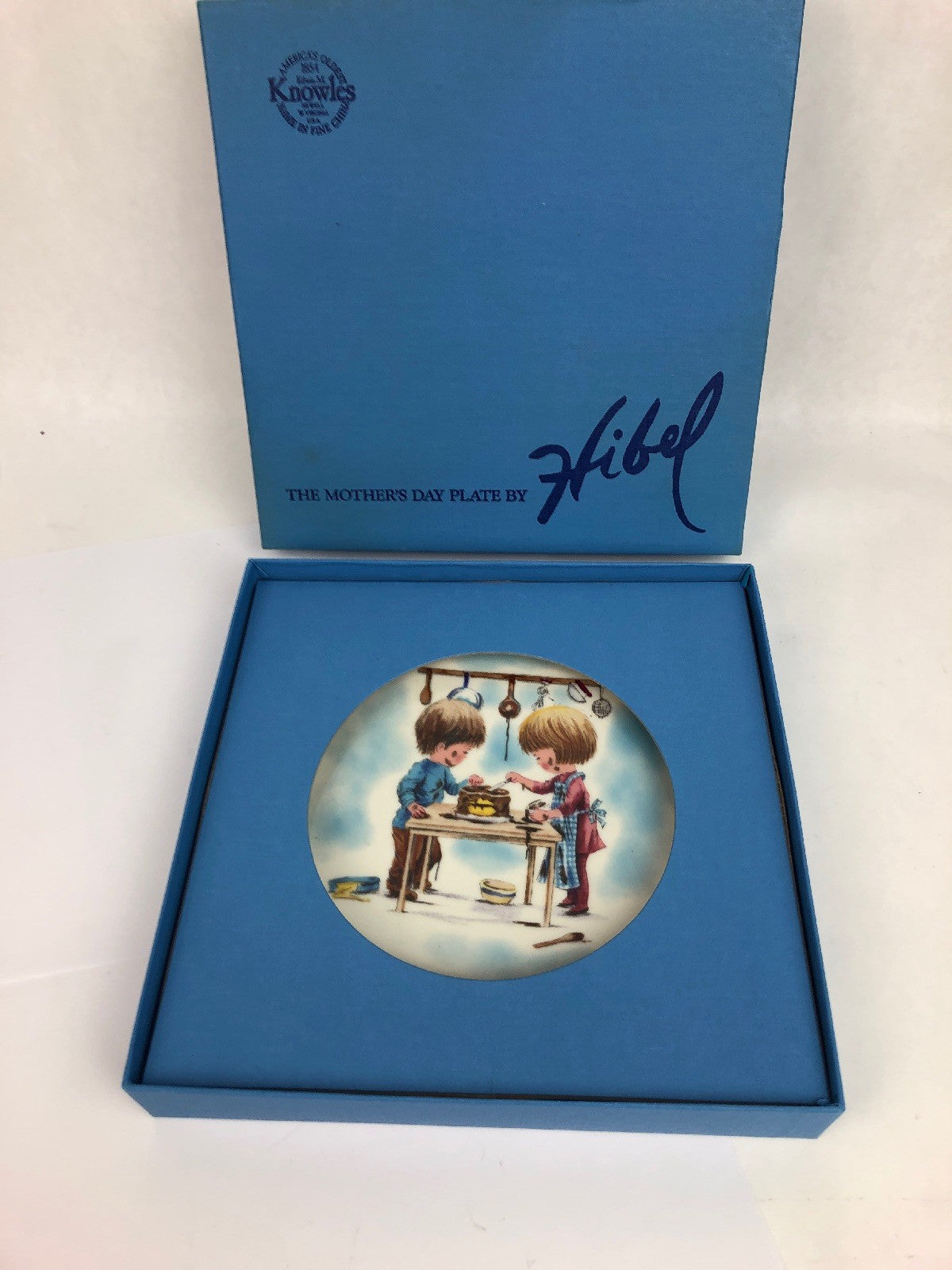 RARE EDNA HIBEL Plate: MOTHERS DAY PLATE Baronesse by Rosenthal 1978 Mint in Box