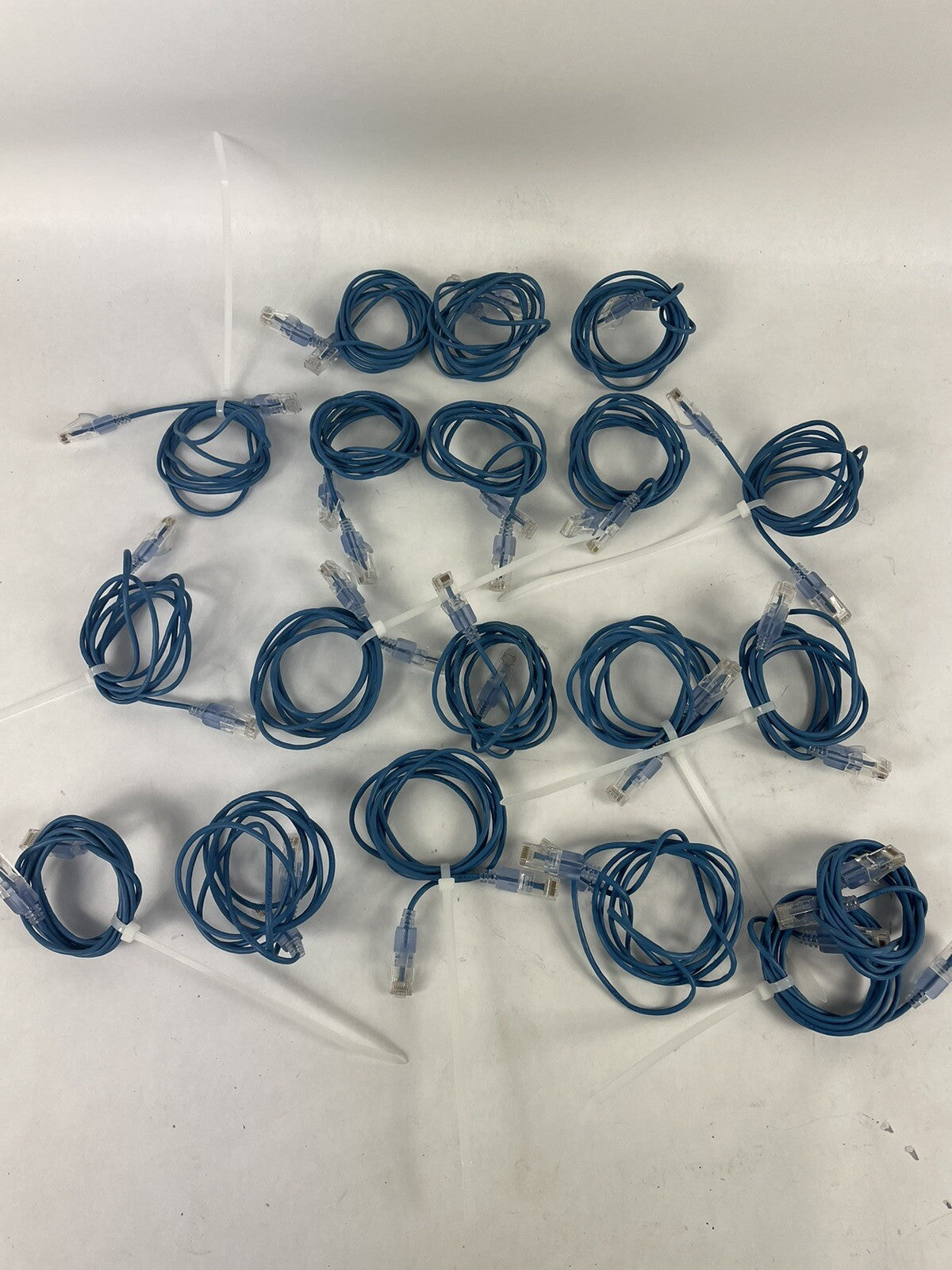 Lot of 18: 5 FT CAT5E CAT5 RJ45 ETHERNET CABLE LAN NETWORK PS3 XBOX