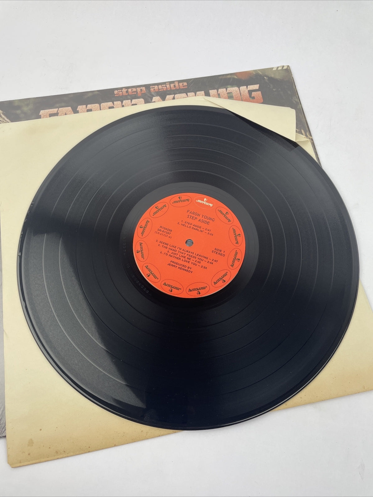 Vinyl Record 33 LP Faron Young " Step Aside " Mercury SR-61337 - VGC