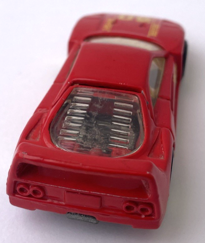 Hot Wheels Ferrari F40 Diecast Car 1988 Red Opening Hood 1:64 Scale Gold Rims