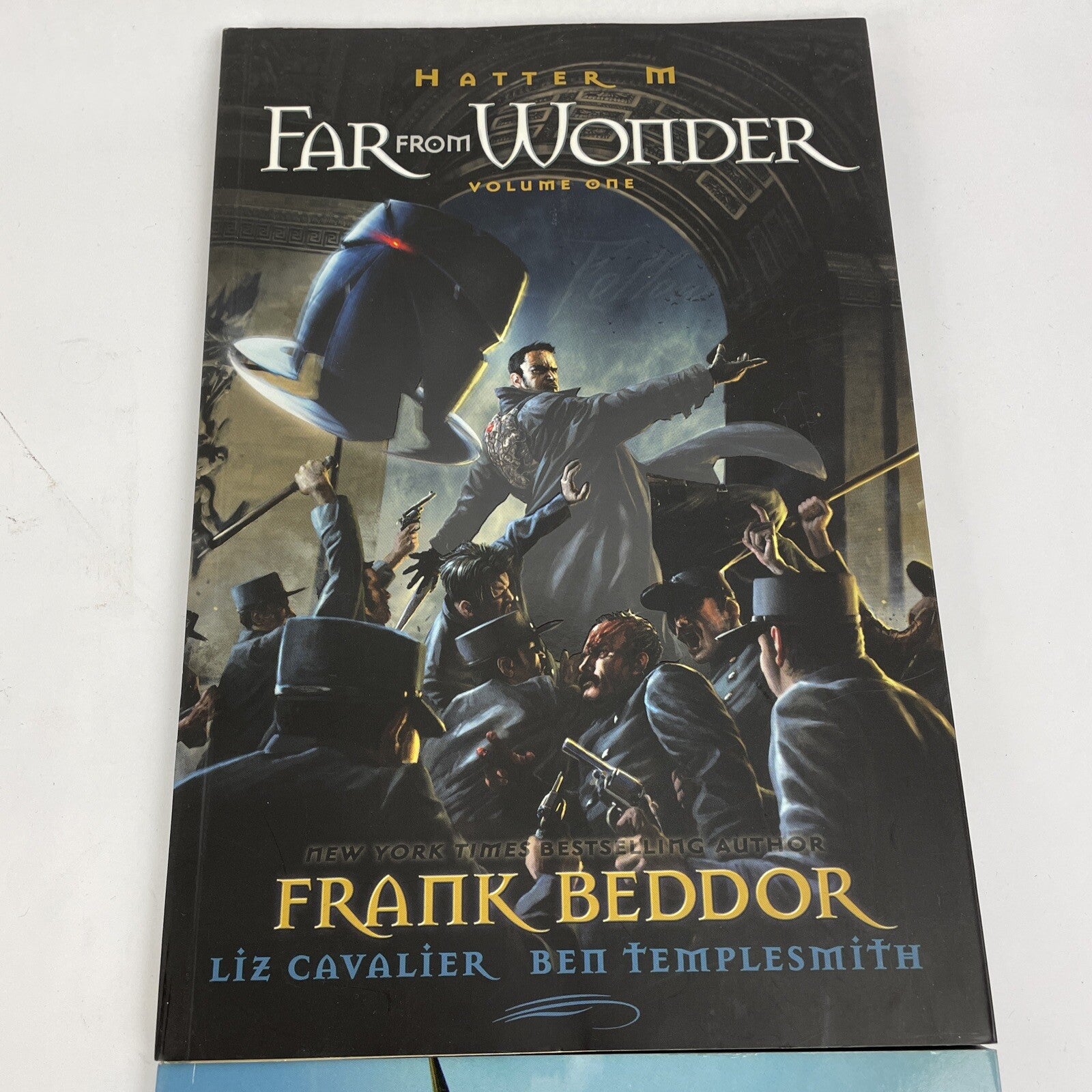 Lot of 2 x Hatter M : Love of Wonder / Far from Wonder - Frank Beddor : New LOOK