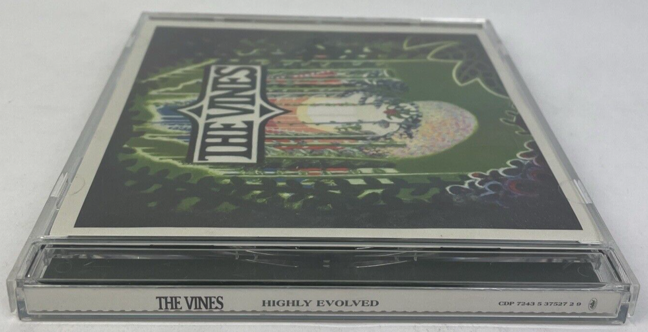 The Vines - Highly Evolved LP (Digital Audio CD, 2002 Capitol Records)  - UVW
