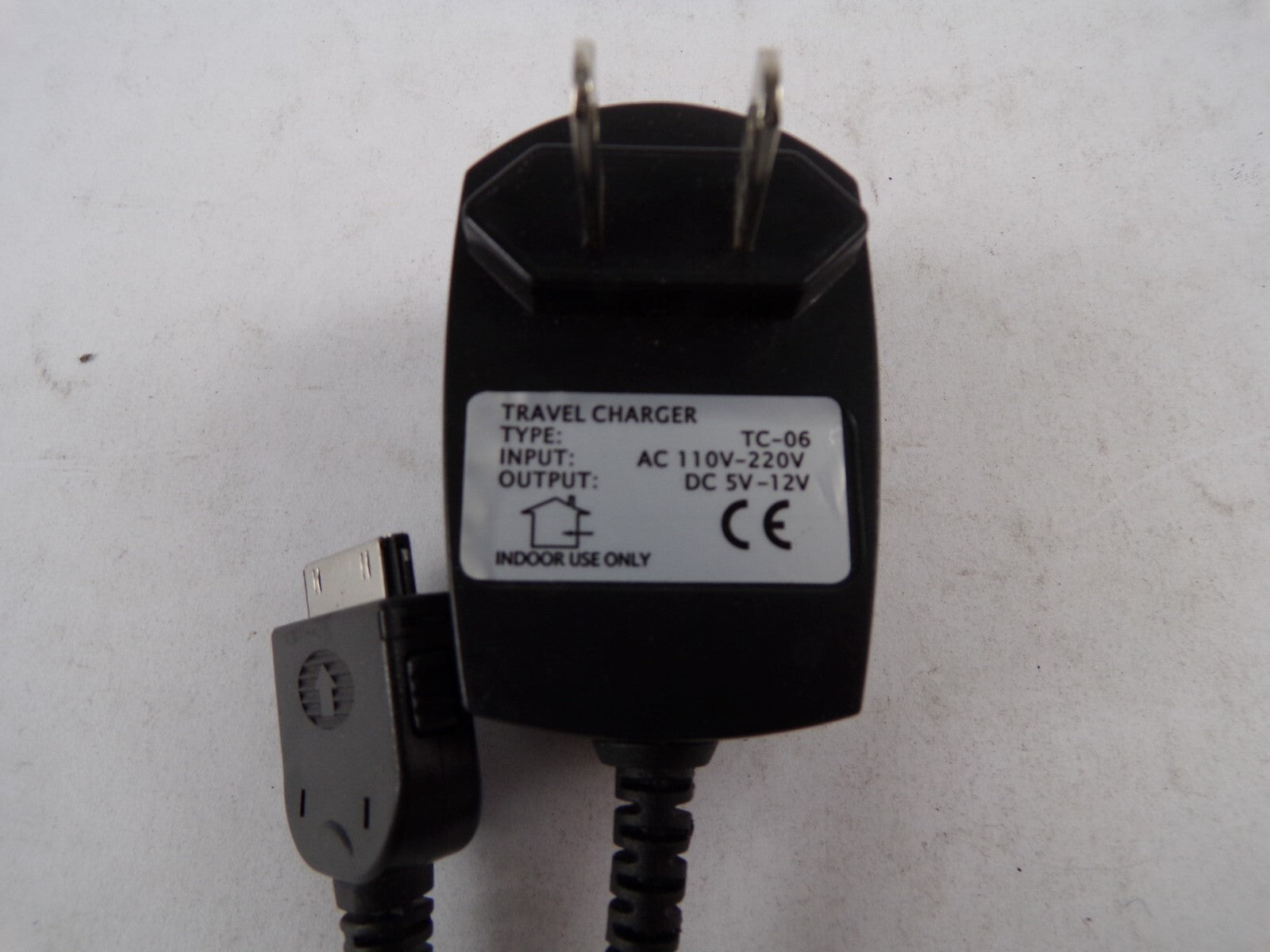 Geniune Travel Charger Output 5 V  12 A Power Supply Adapter A56
