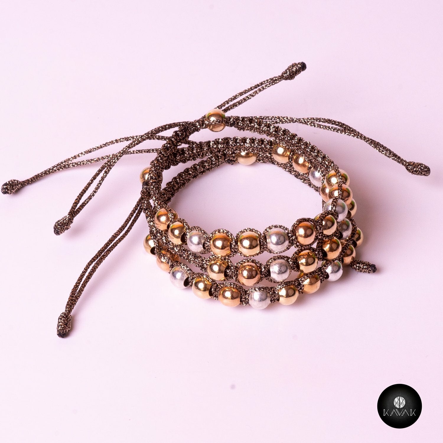 Kavak - Handmade Caribbean Shinny Beads Adjustable Women's Bracelet
