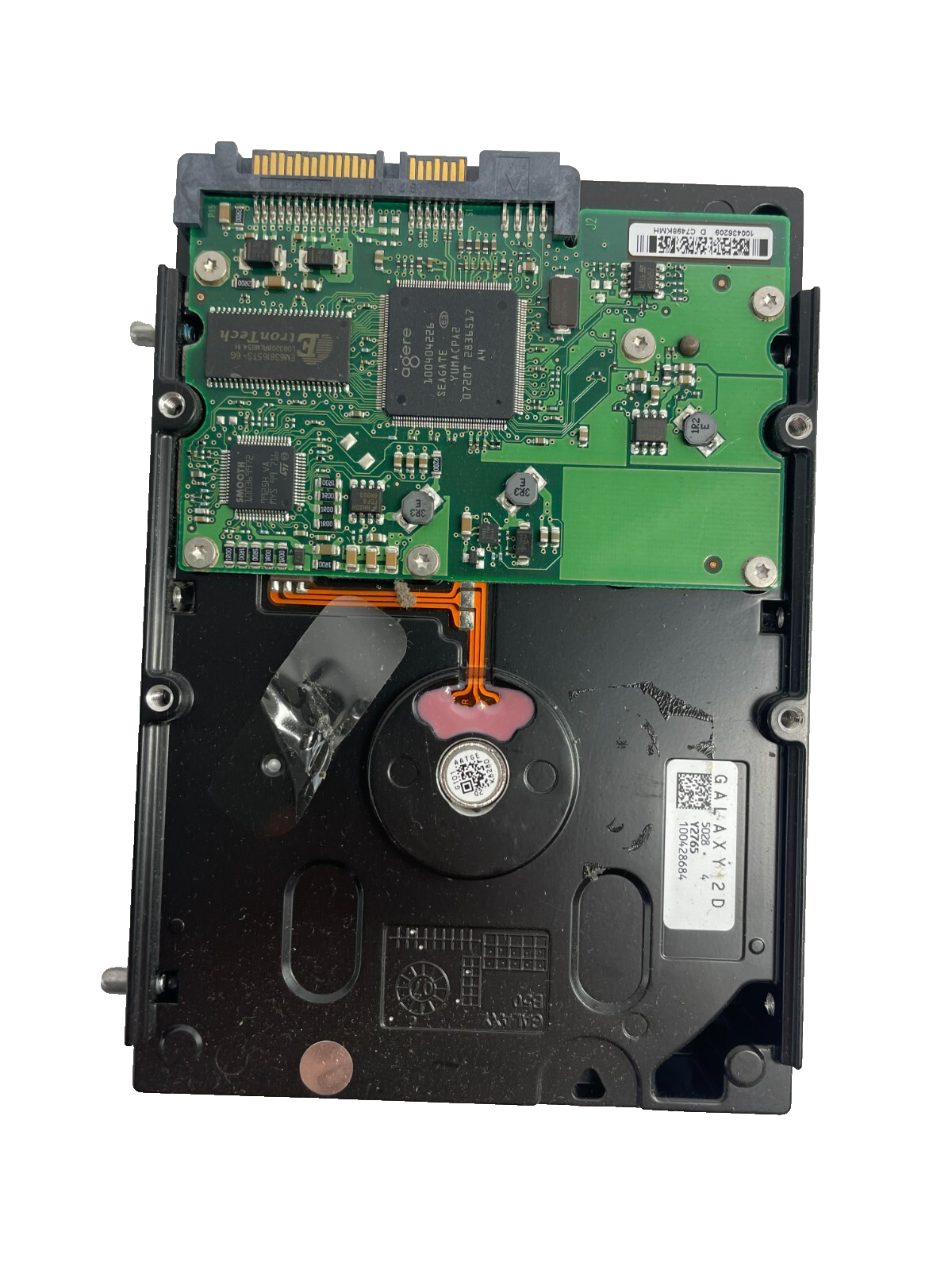 Seagate Model ST3250820AS Barracuda 7200. 10 250GB Internal Hard Drive Cache 8MB