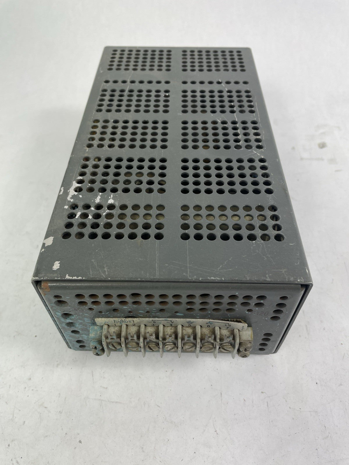 LAMBDA  LXS-C-5-OV-R  Regulated Power Supply Input 105-132V- 57-63 Hz