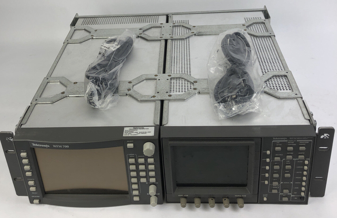 Tektronix WFM 601i + Tektronix WFM 700 Duel Half Rack Rackmount Deluxe Case LOOK