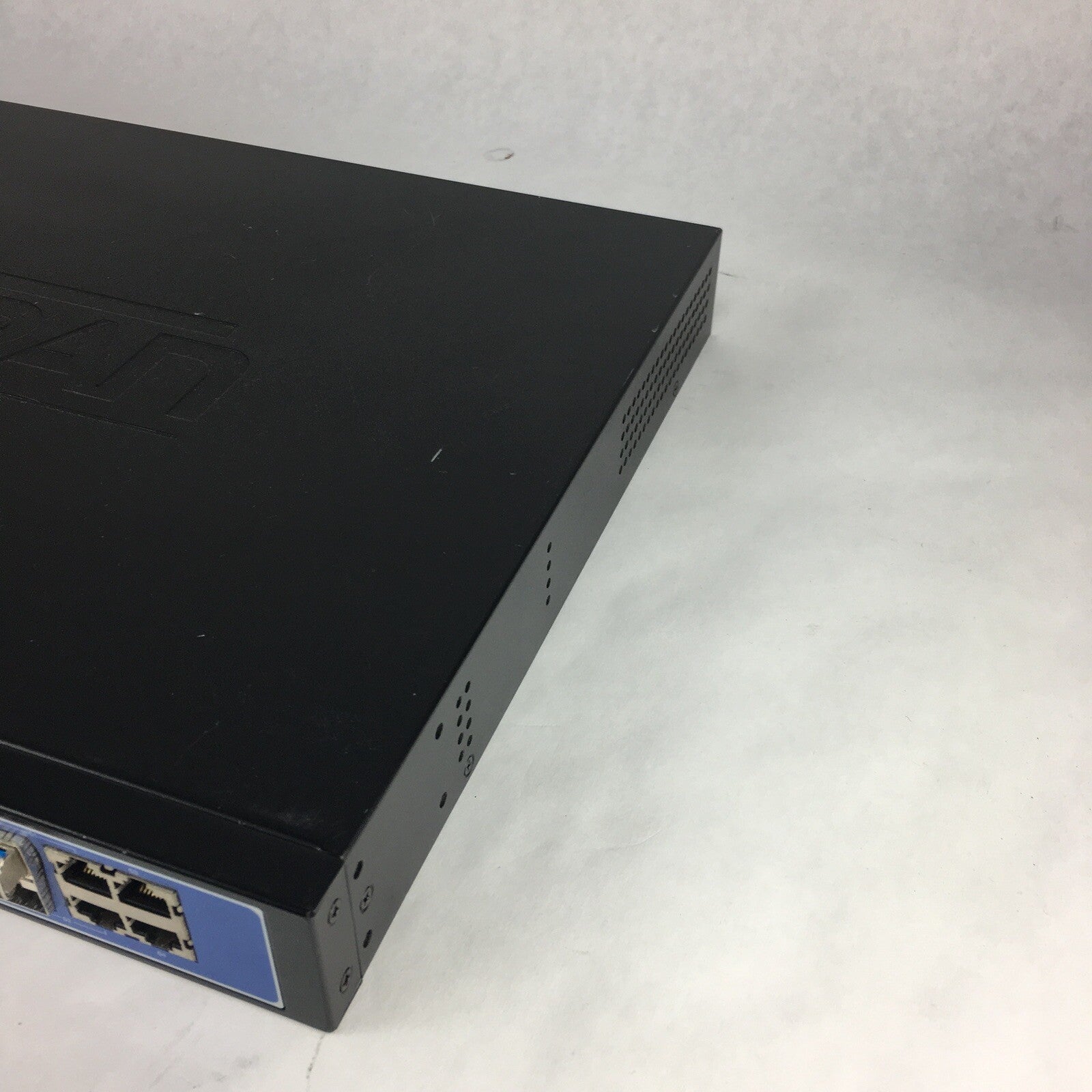 Adtran NetVanta 1234 24-Port 10/100 Managed Switch 