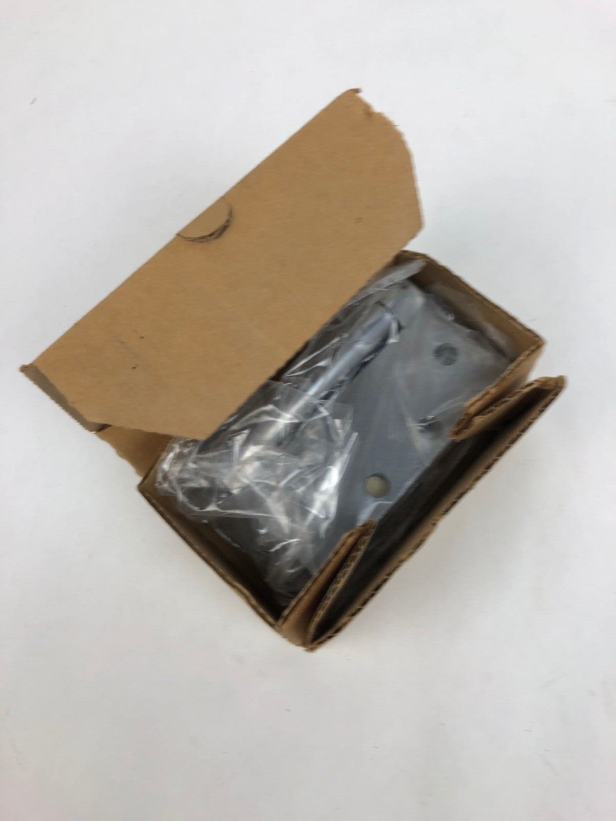 Box of 3 McKinney Commercial Door Hinges 4 1/2 x 4 1/2 TA2714 US26D 55858 NEW 