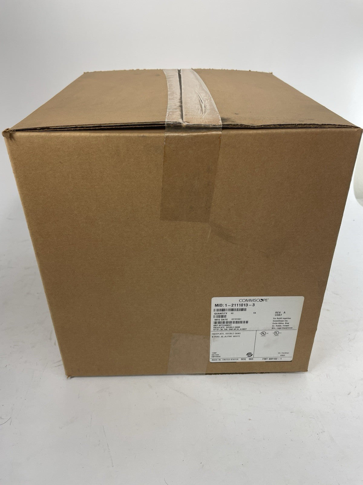 LOT OF 40 COMMSCOPE Faceplate Kit  2-gang 6 port  white 1-2111013-3