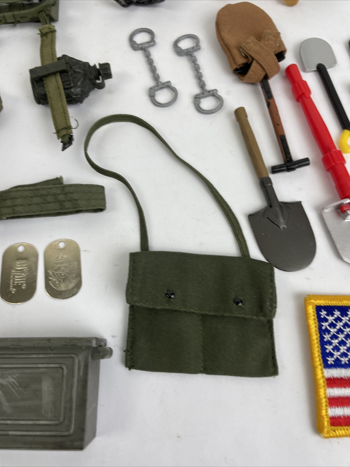 Lot Of GI JOE RIFLE Dog Shovel Gas Mask++  - FOR 12" ACTION FIGURE 1/6 SCALE 1:6