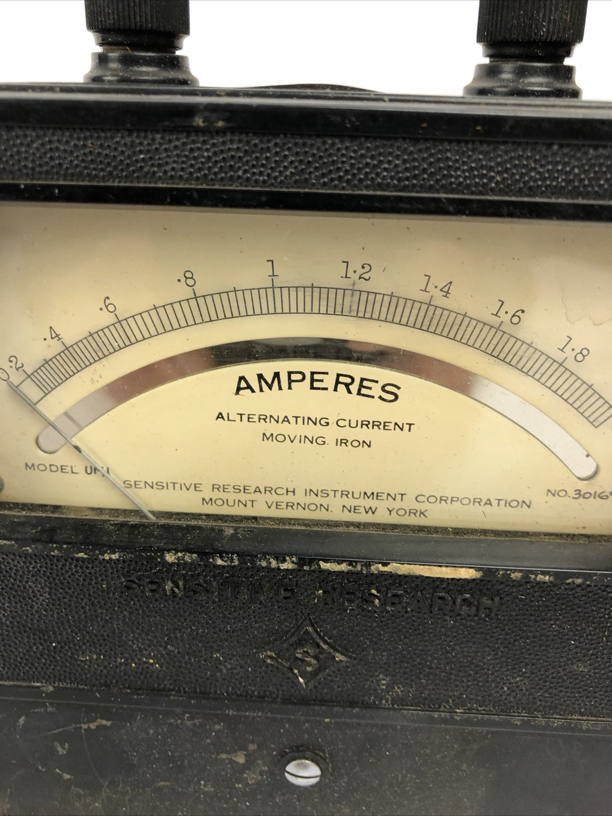 Sensitive Research Instrument Corporation Amperes Direct Current Model UMI