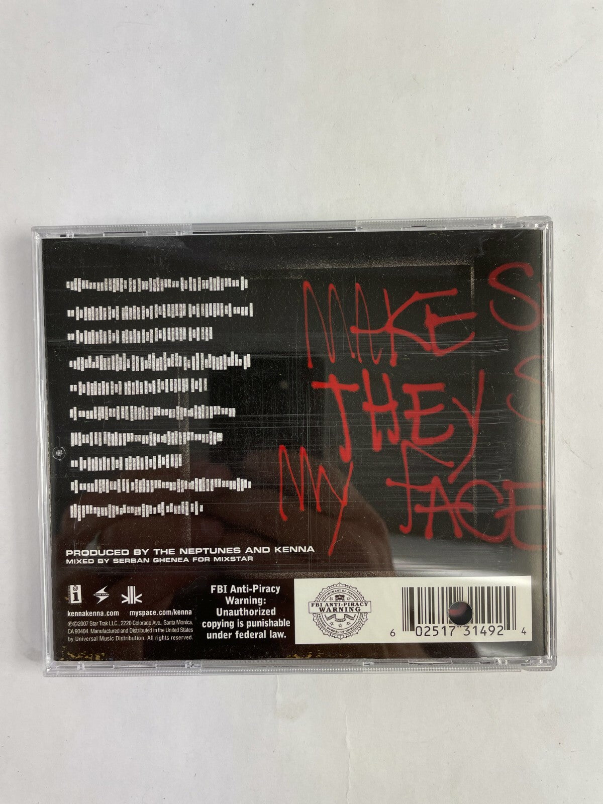 Make Sure They See My Face Kenna Day Light Static Loose Wires Disc Q11