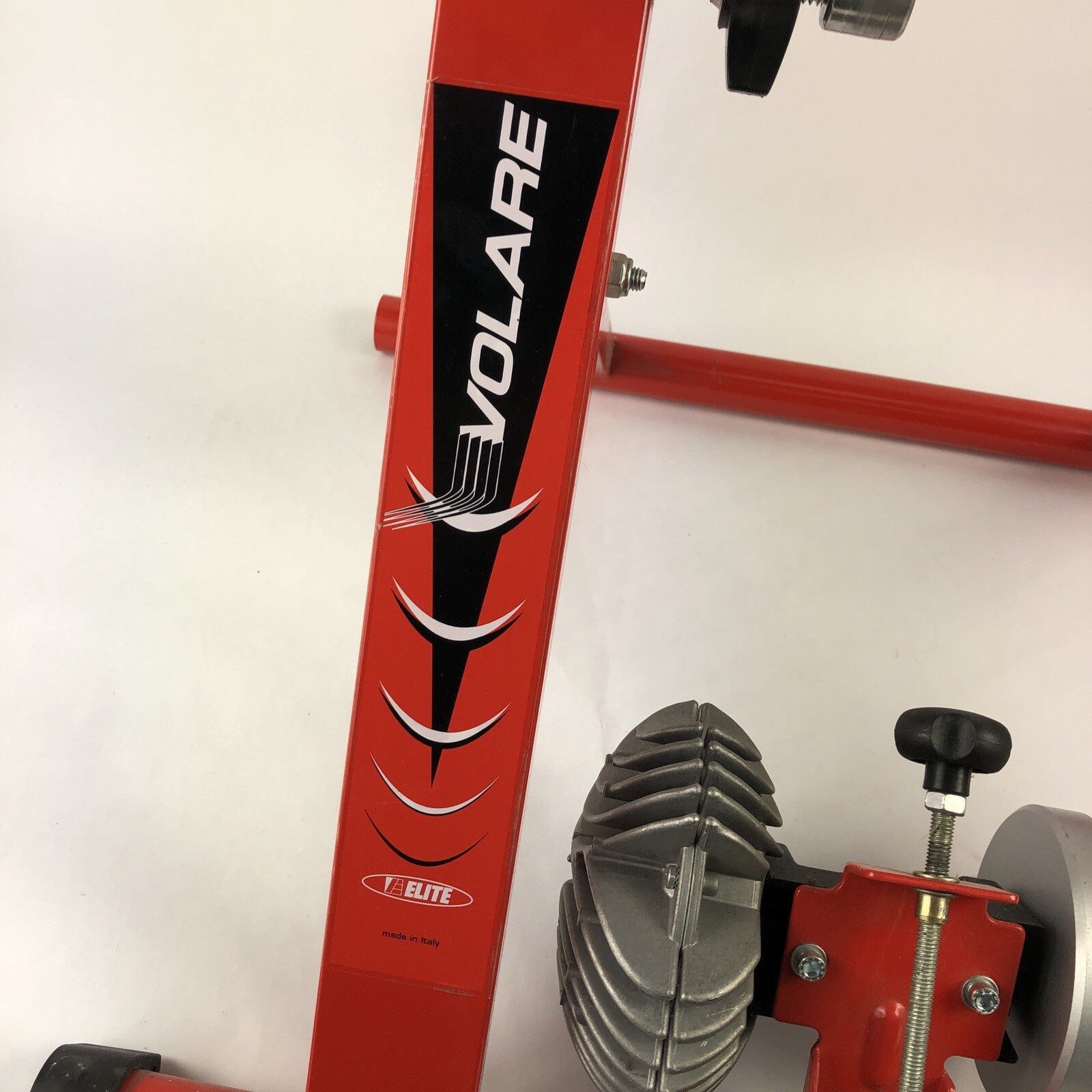 VOLARE Elite Personal Indoor Bicycle Trainer Made in Italy Color - Red LOOK 