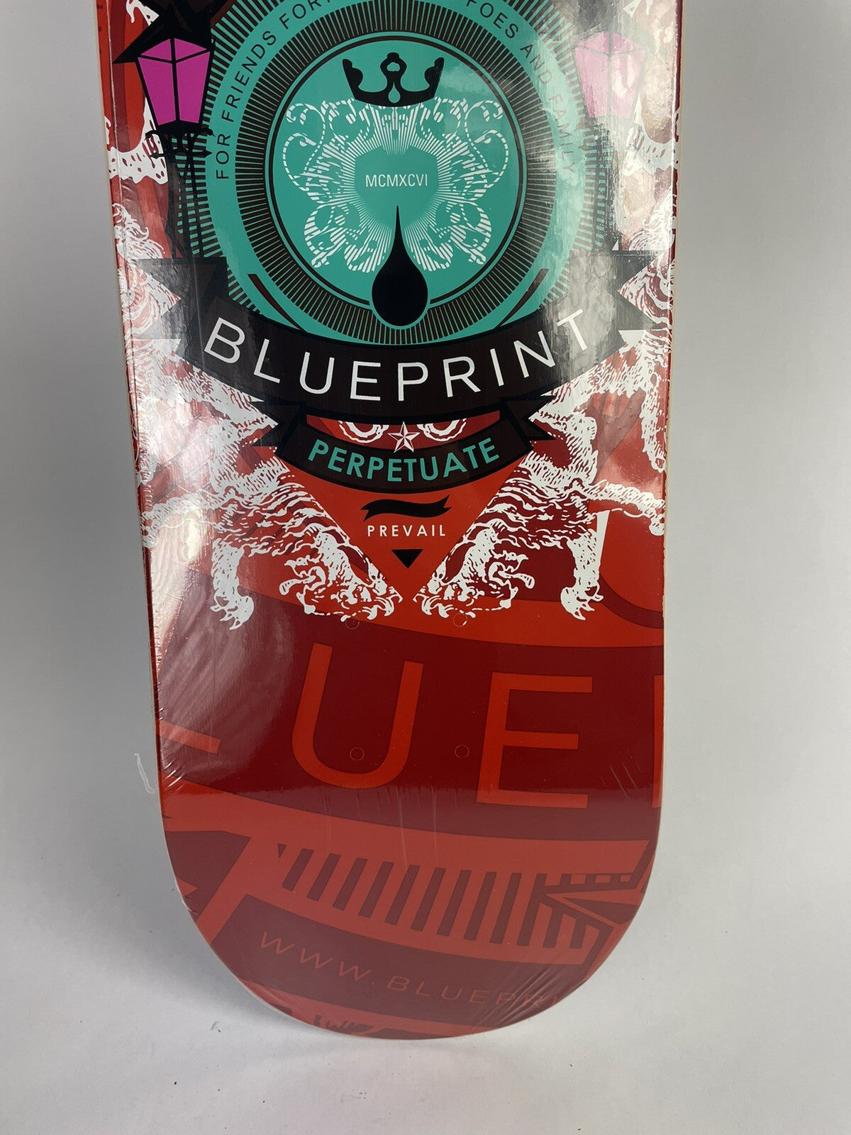 Blueprint Skateboards Courage Color Warm Red 8-inch hard rock Canadian maple skateboard deck.
