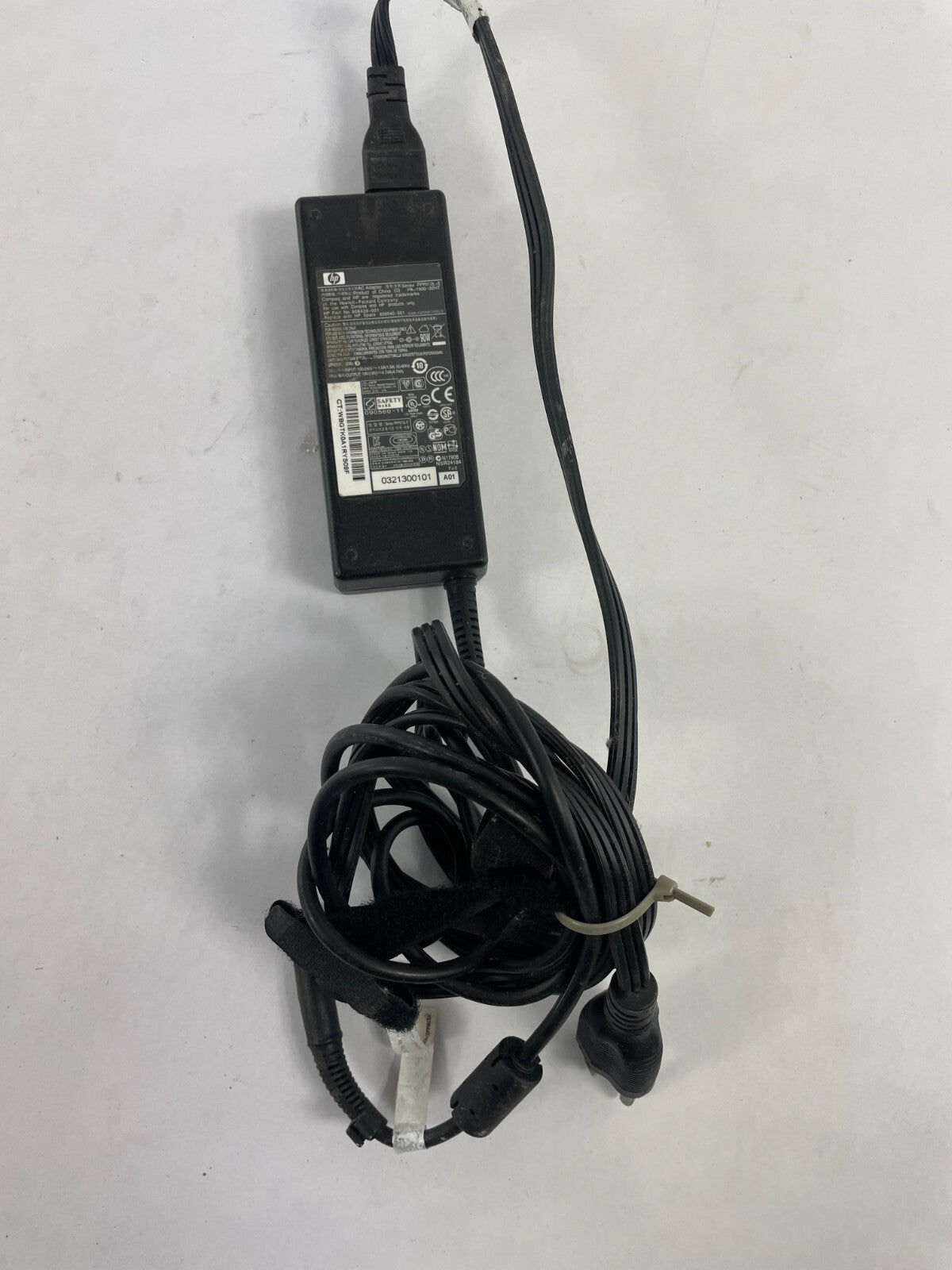 Geniune HP PA-190032HT Output 19V 4.74 A Power Supply Adapter B01
