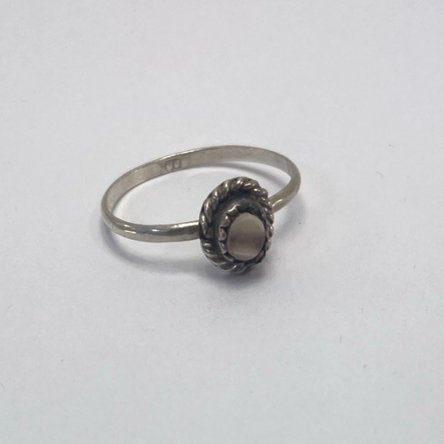 Dainty Native American Minimalist Mother Pearl 925 Sterling Silver Ring Sz 6.5