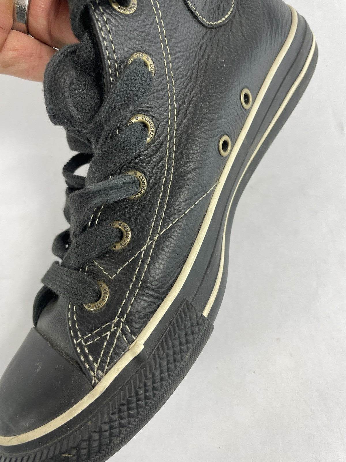 Converse Black Leather High Top Chuck Taylor All Star- Size Men 6 Woman 8