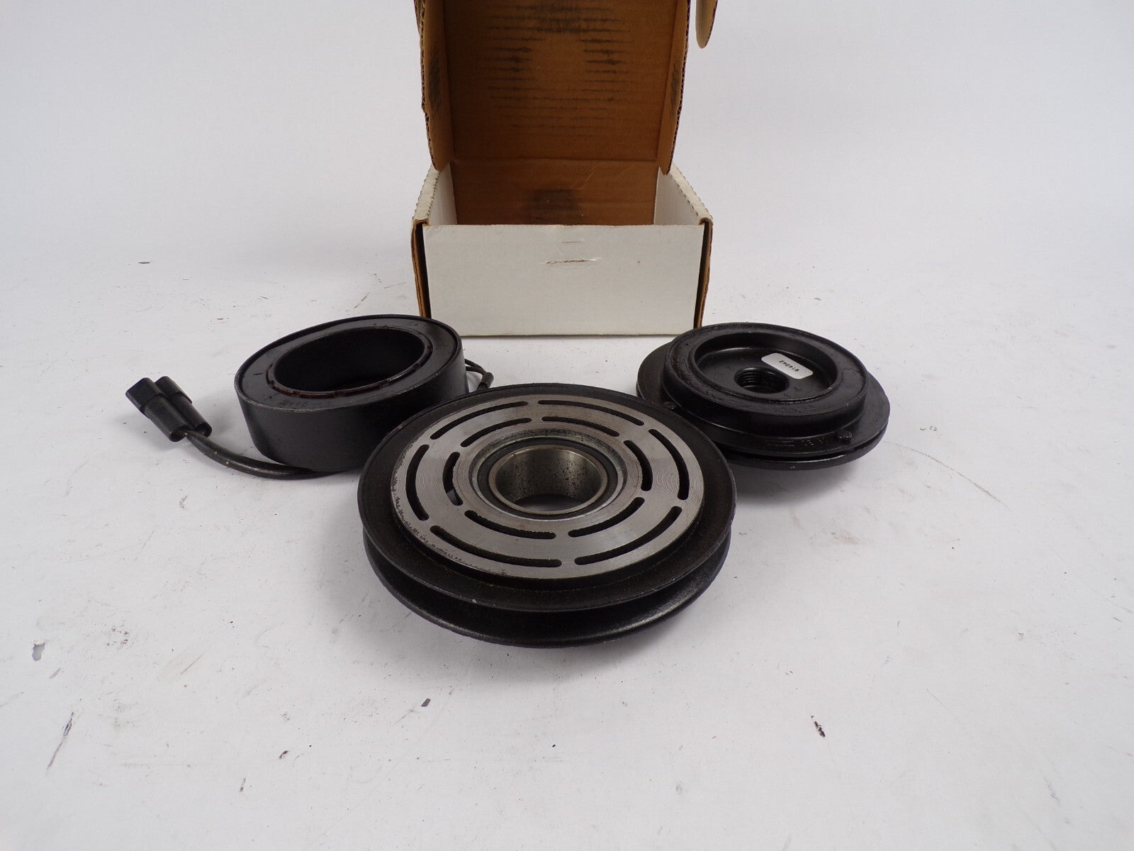 A/C Compressor Clutch 4 Seasons 48322 Reman
