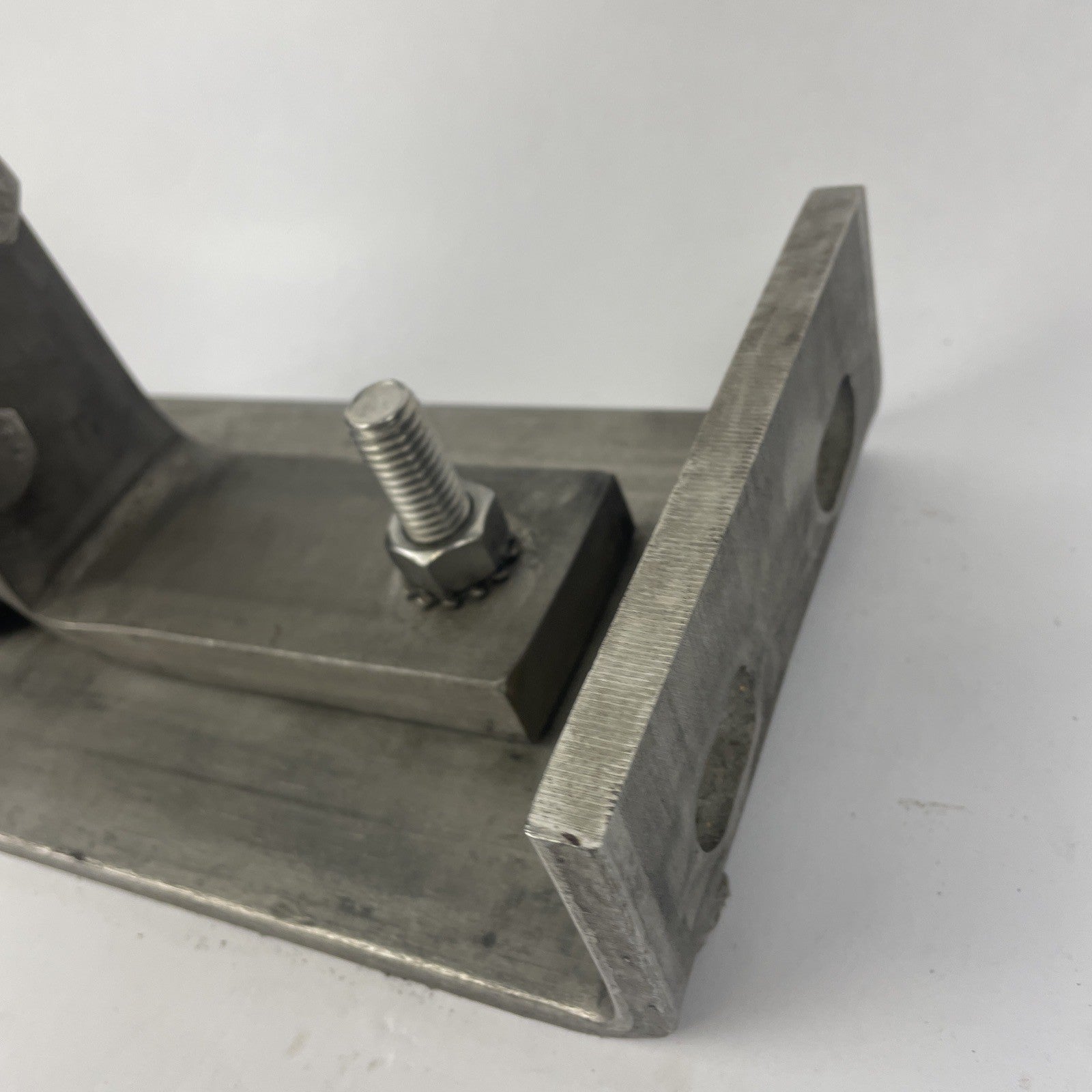 OEM KWS Manufacturing HGR1222 Style 226 Hangers for U-Troughs Made in the U.S.A.
