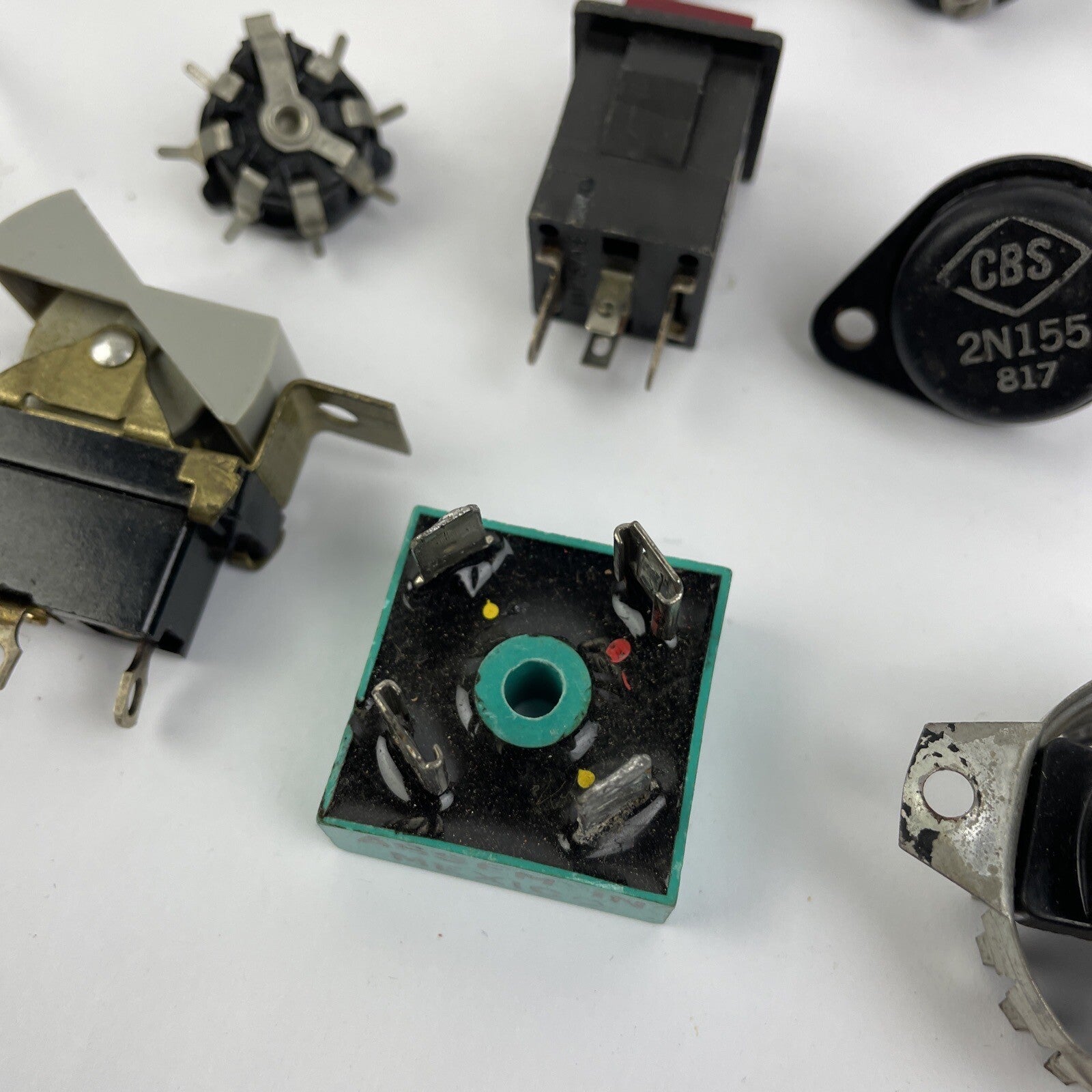 Lot of Vintage Rotary Wafer Electronic Switches Mallory CRL + More - LOOK