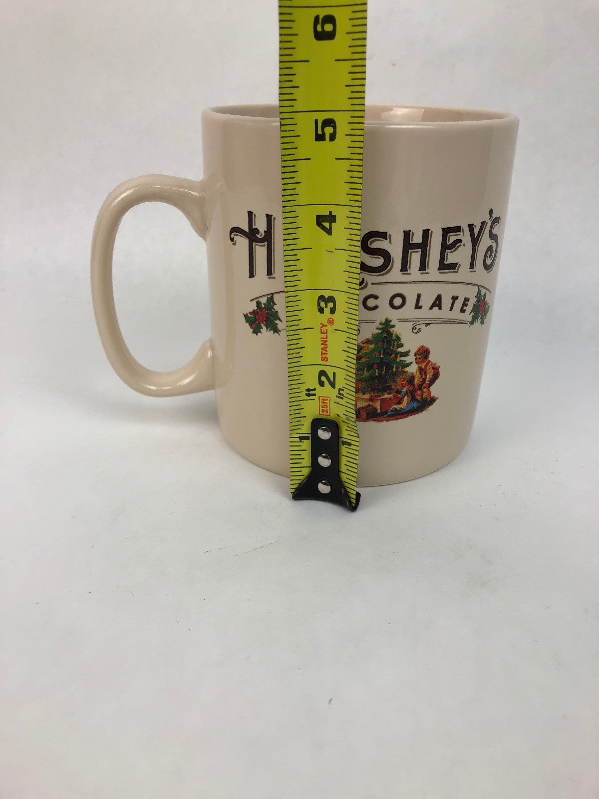 RARE LRG Hershey's Chocolate CHRISTMAS Mug by Galerie  Holds 30 Ounces - FSTSHP